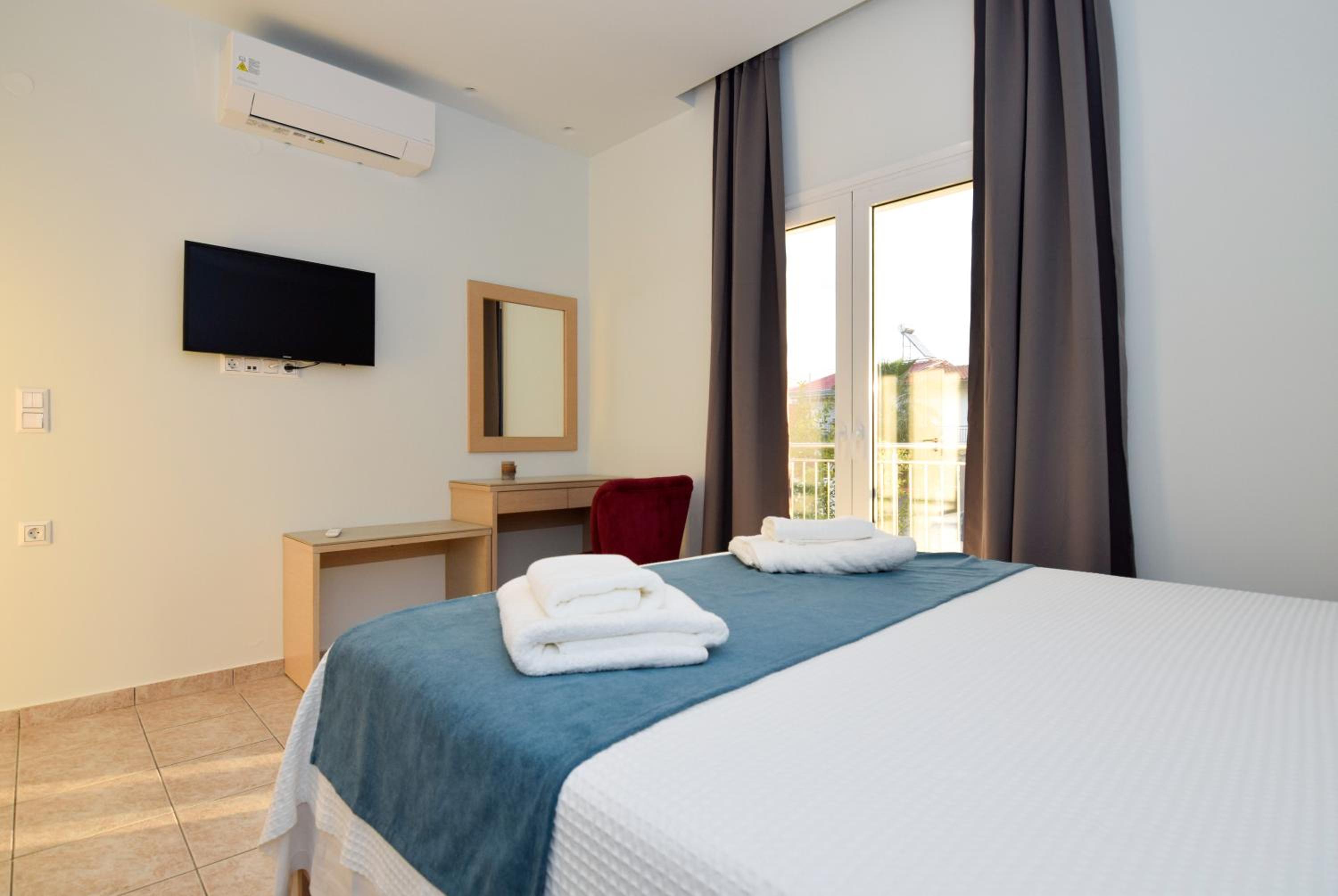 KATAKIS LUXURY APARTMENT