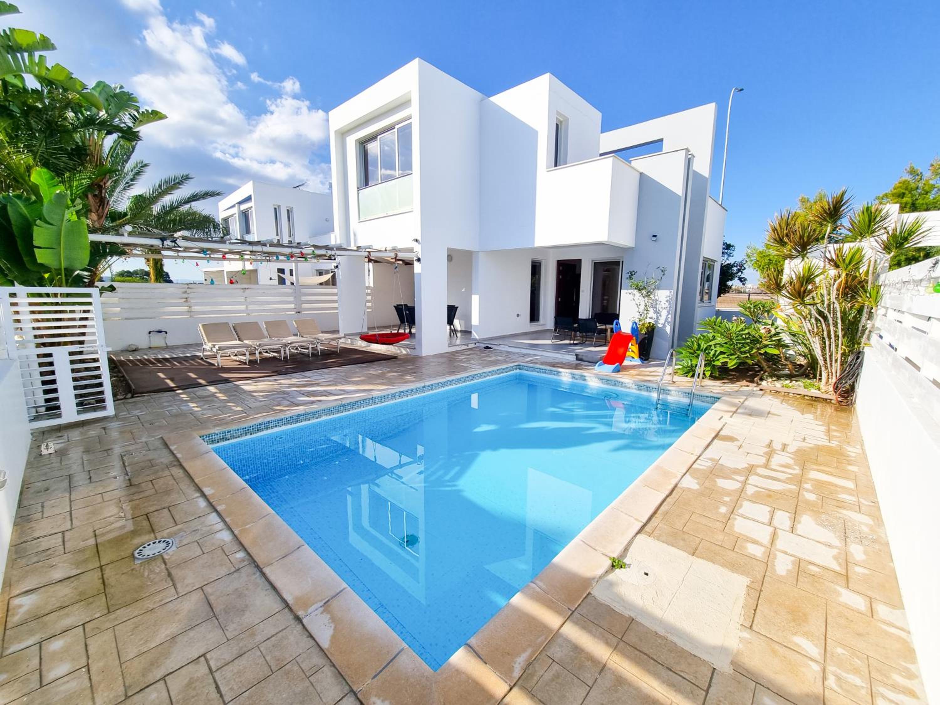 Beach Villa With Private Pool And BBQ