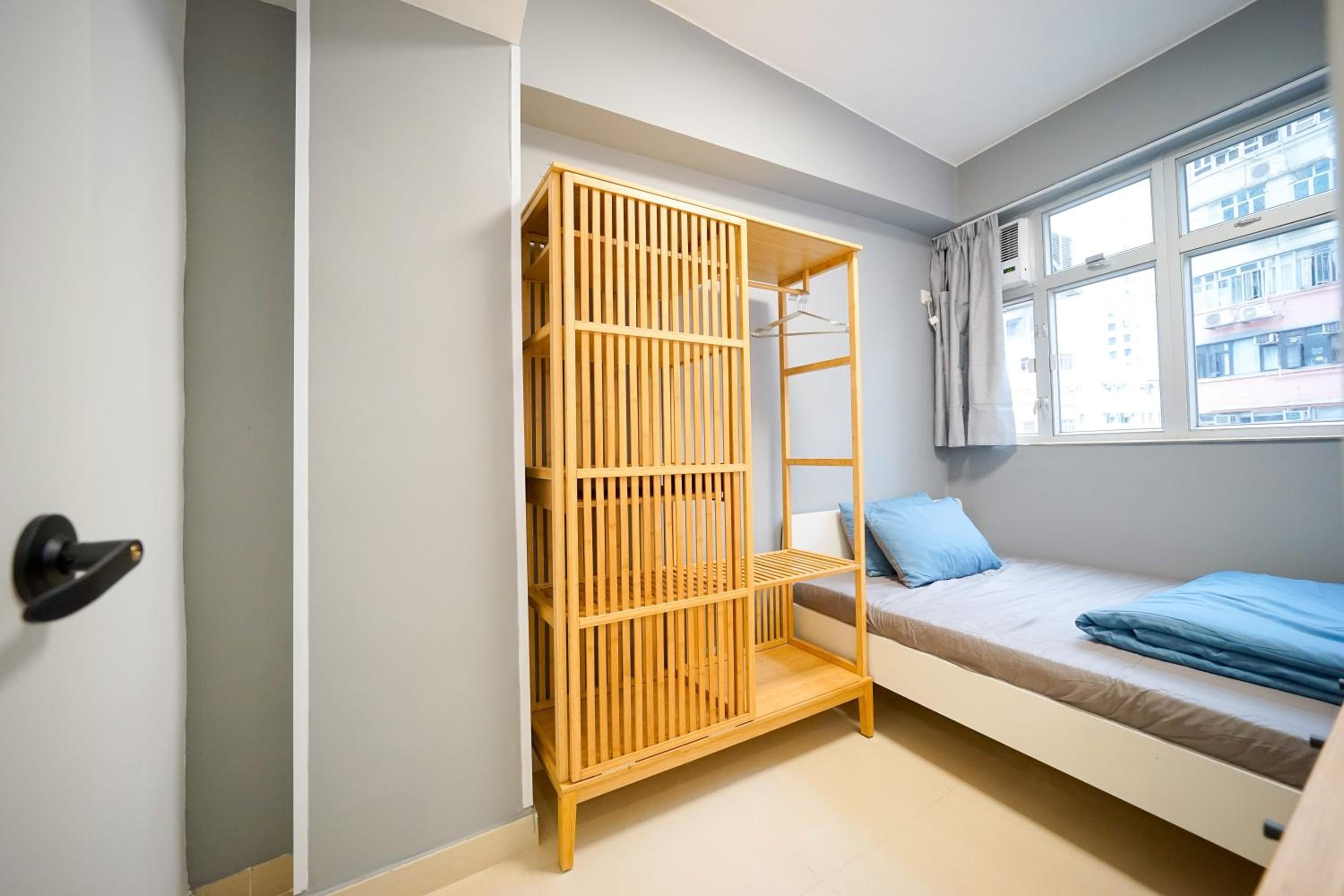 Student Accommodation - 292 Hennessy Road