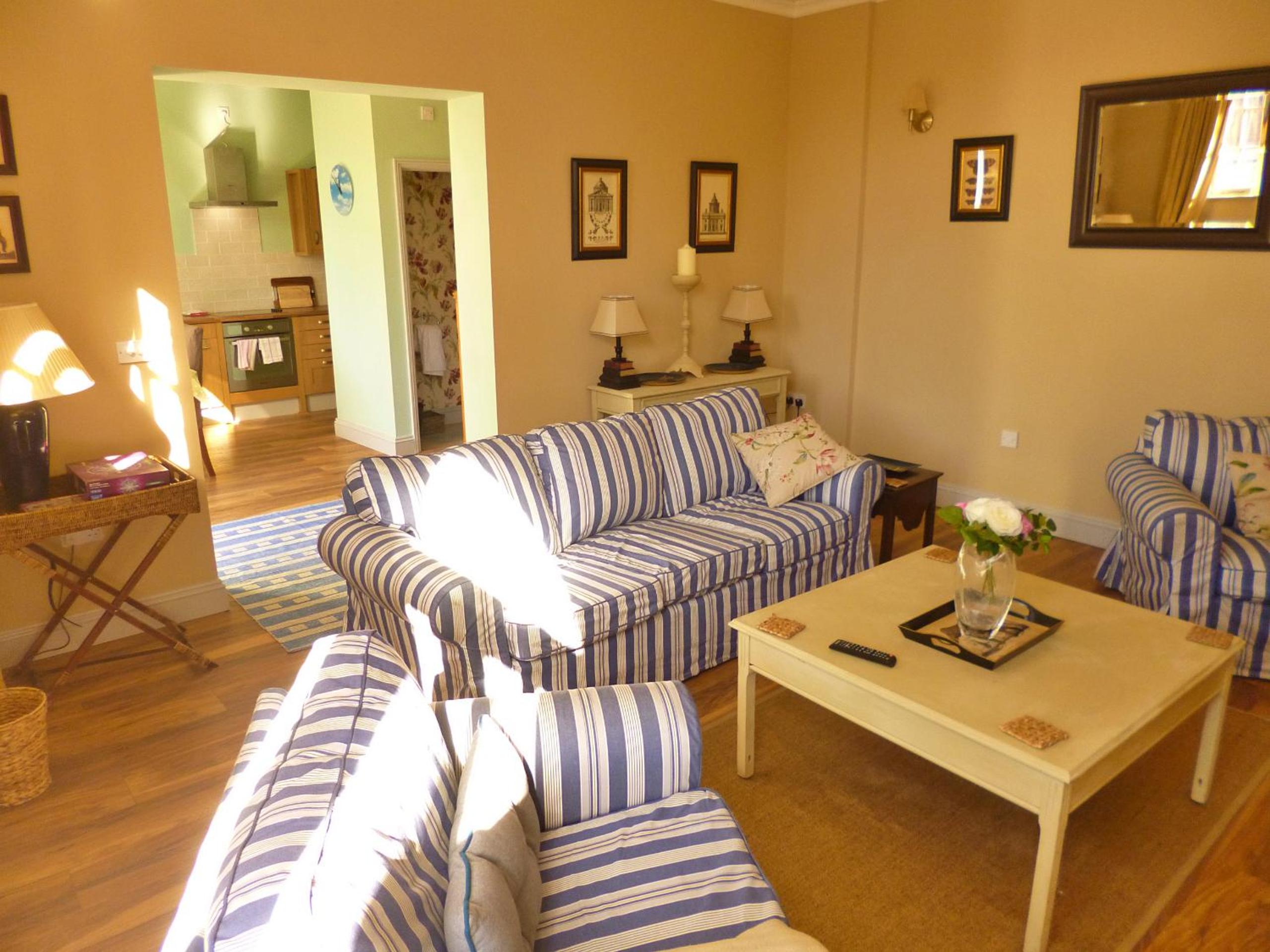 Finest Retreats - No 2 Meynell Mews view 4