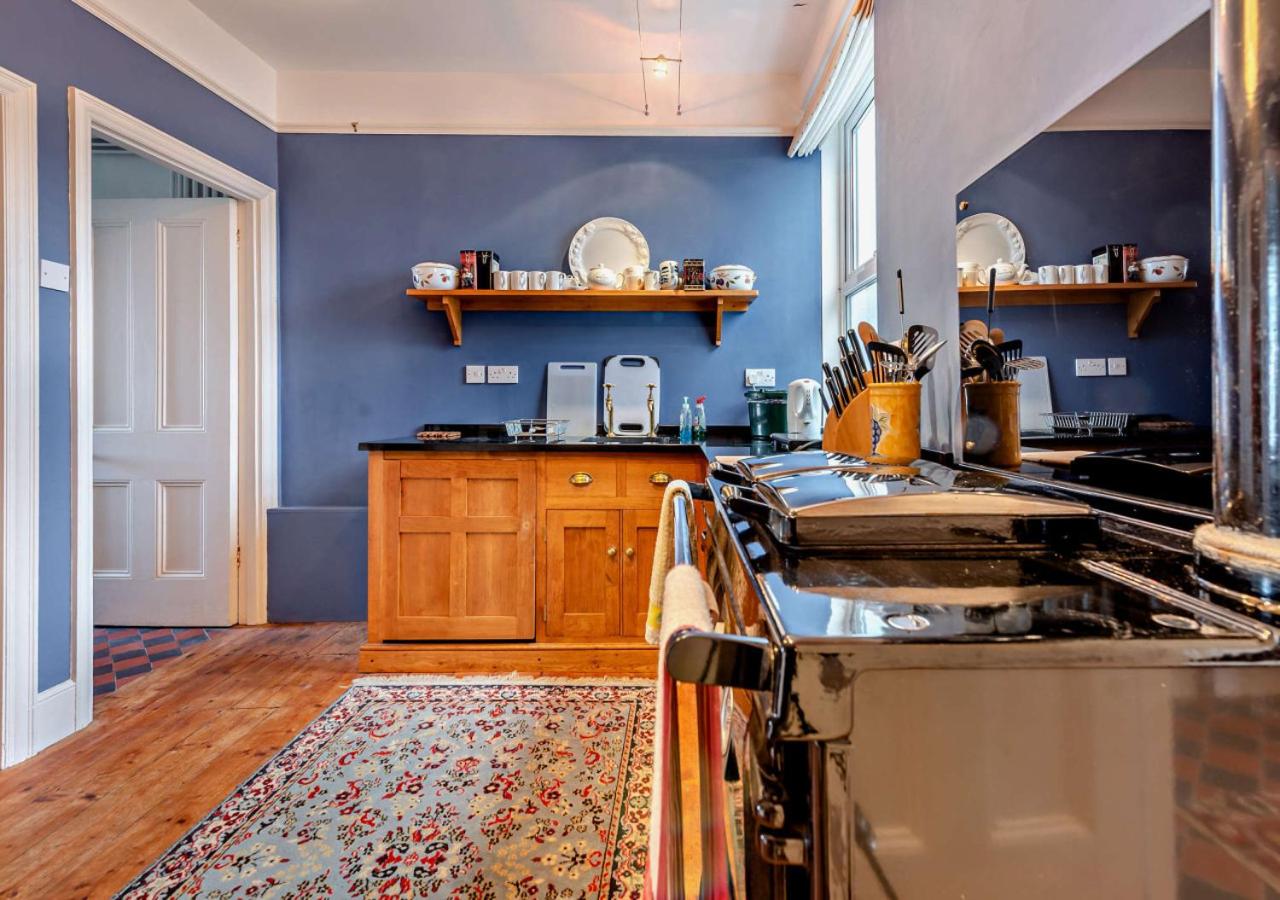 3 Bed in Aberaeron oc-b27954