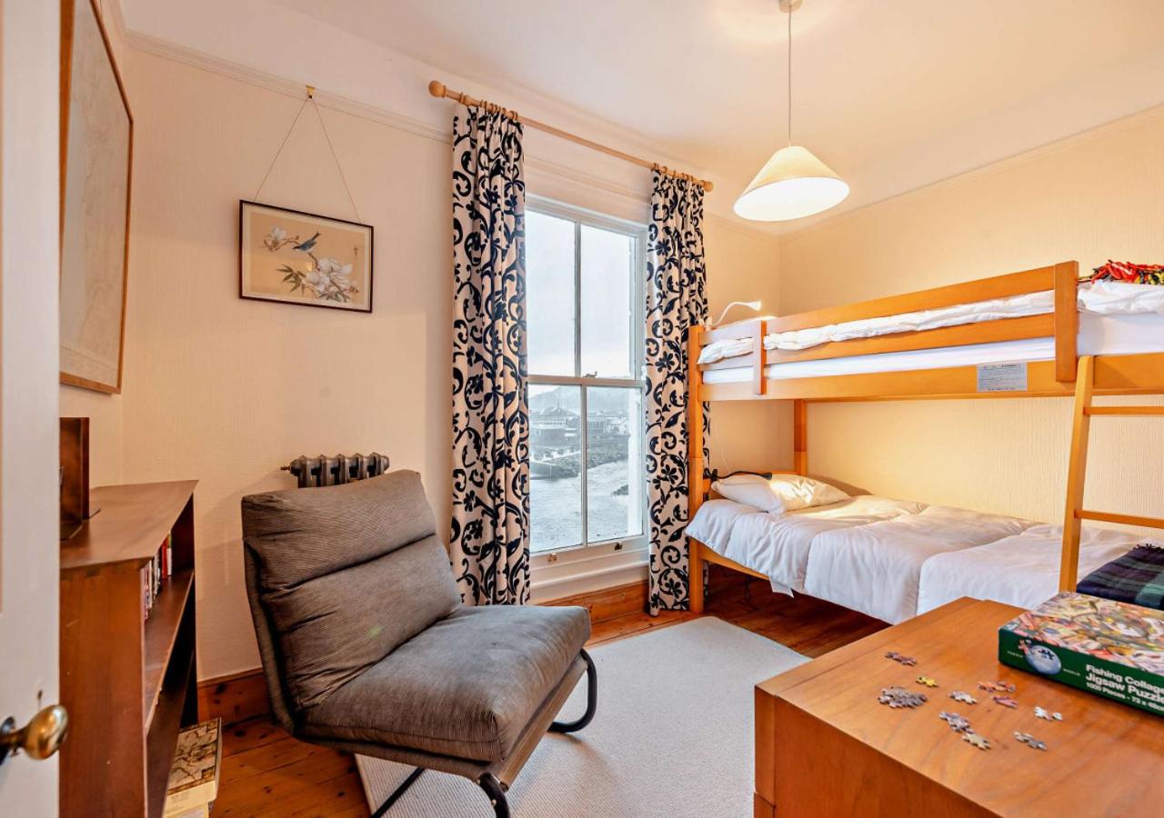 3 Bed in Aberaeron oc-b27954