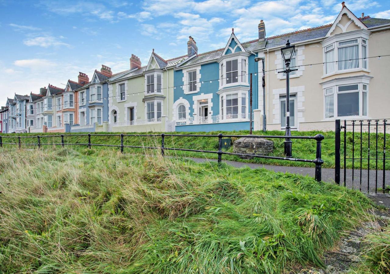 3 Bed in Aberaeron oc-b27954