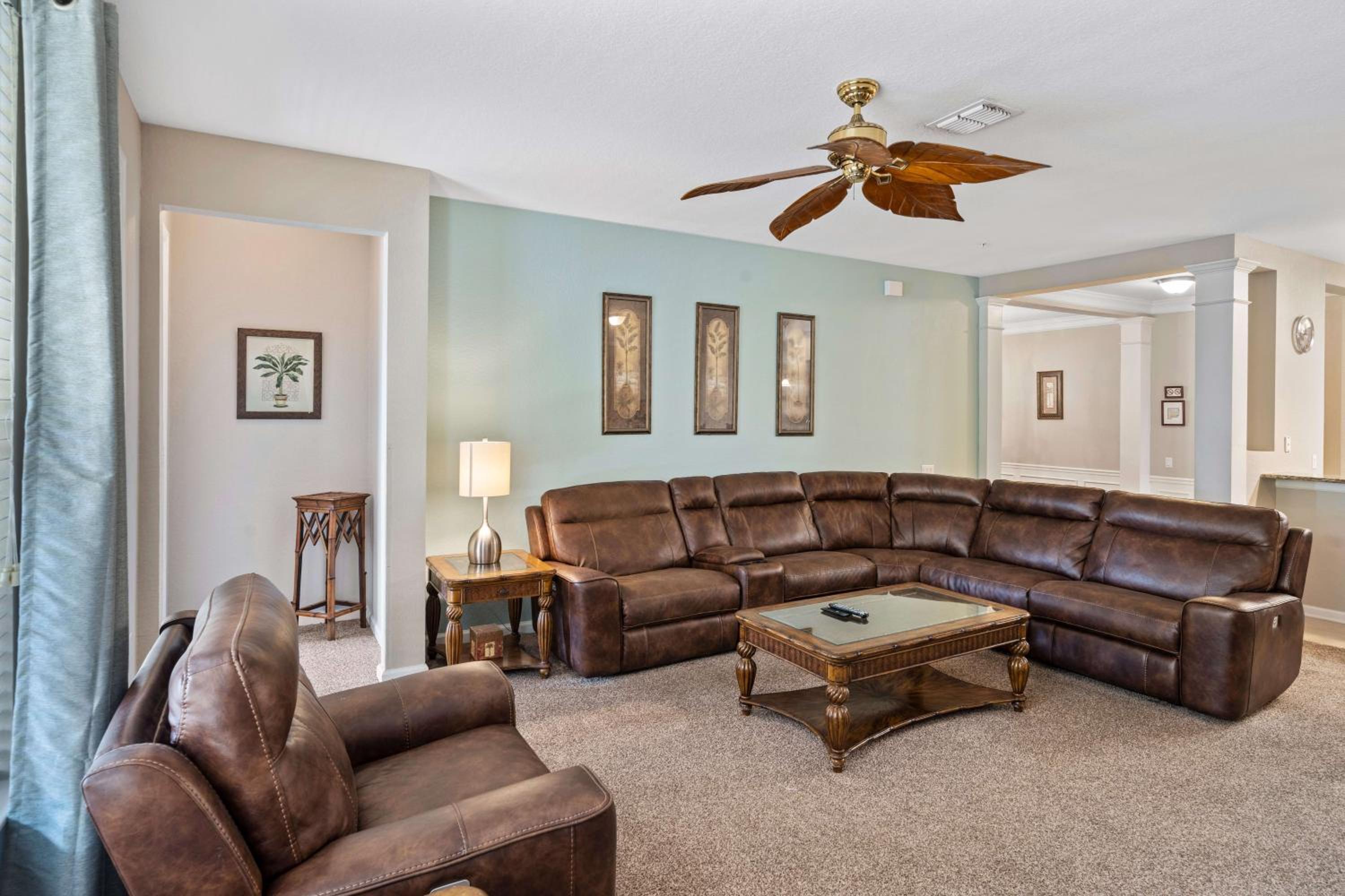 Orlando Resort Rentals at Universal Boulevard