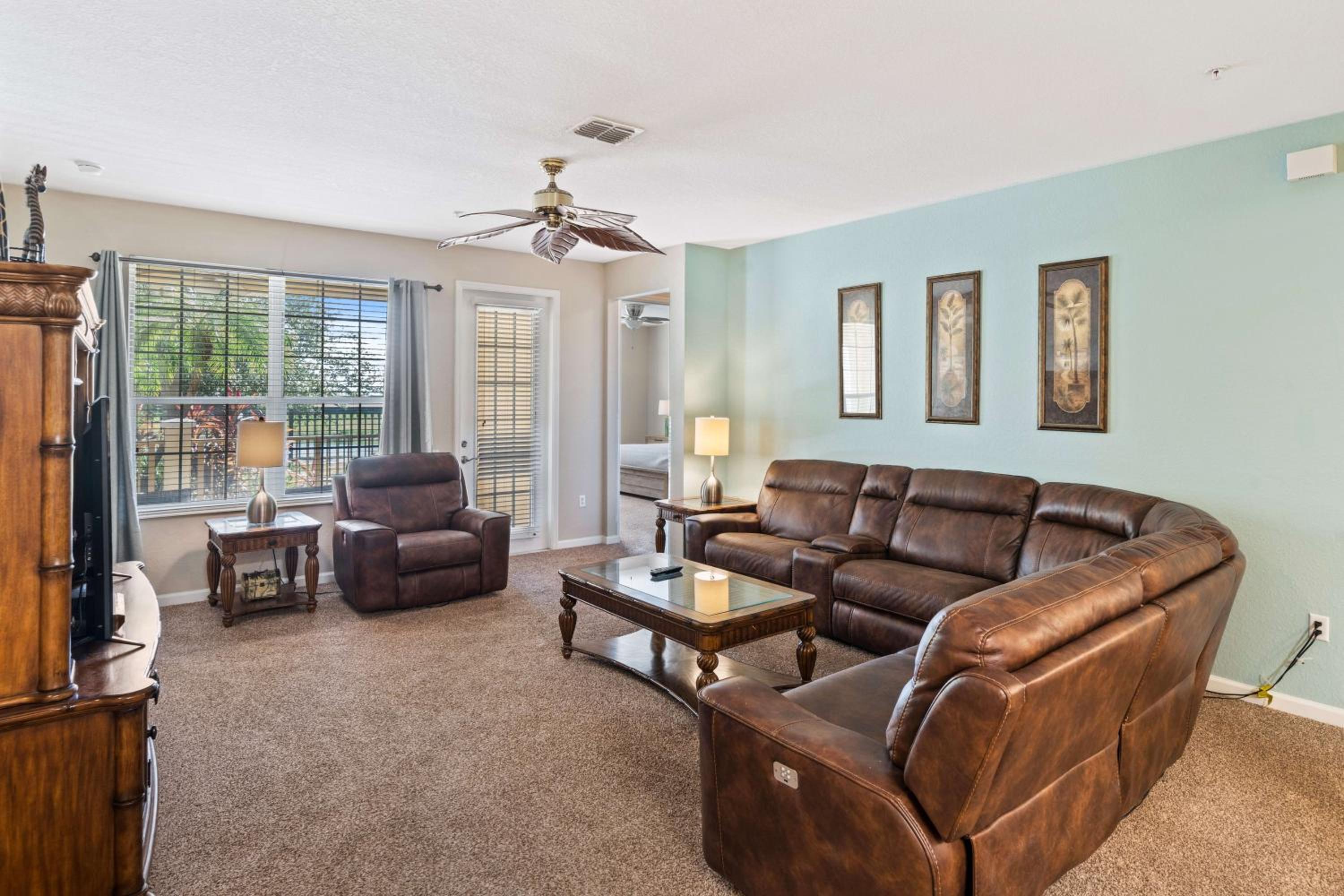 Orlando Resort Rentals at Universal Boulevard
