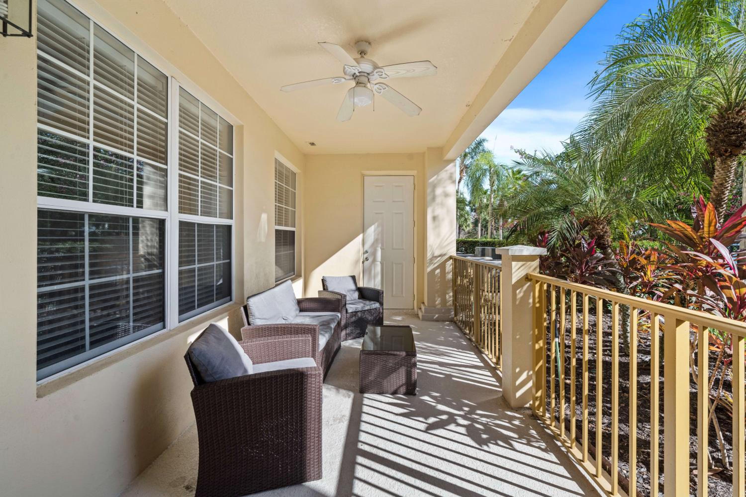 Orlando Resort Rentals at Universal Boulevard