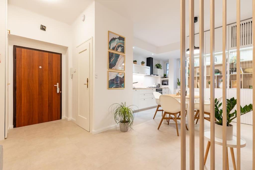 Luxury Apartment on Wilsonova, close to City Center
