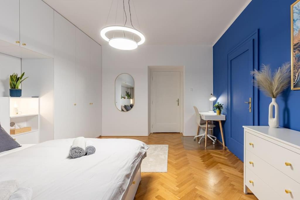 Luxury Apartment on Wilsonova, close to City Center