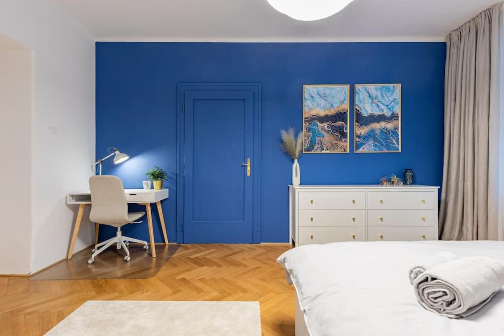 Luxury Apartment on Wilsonova, close to City Center
