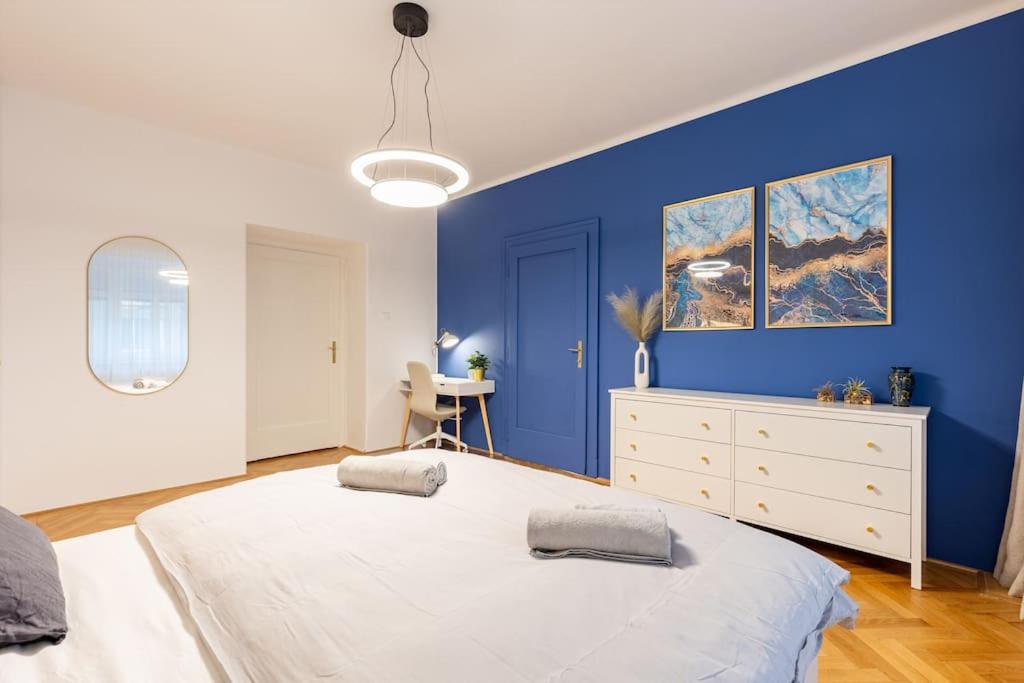 Luxury Apartment on Wilsonova, close to City Center