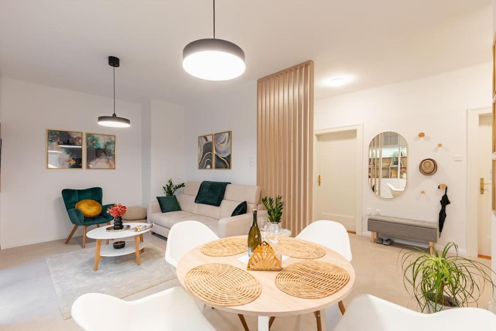 Luxury Apartment on Wilsonova, close to City Center