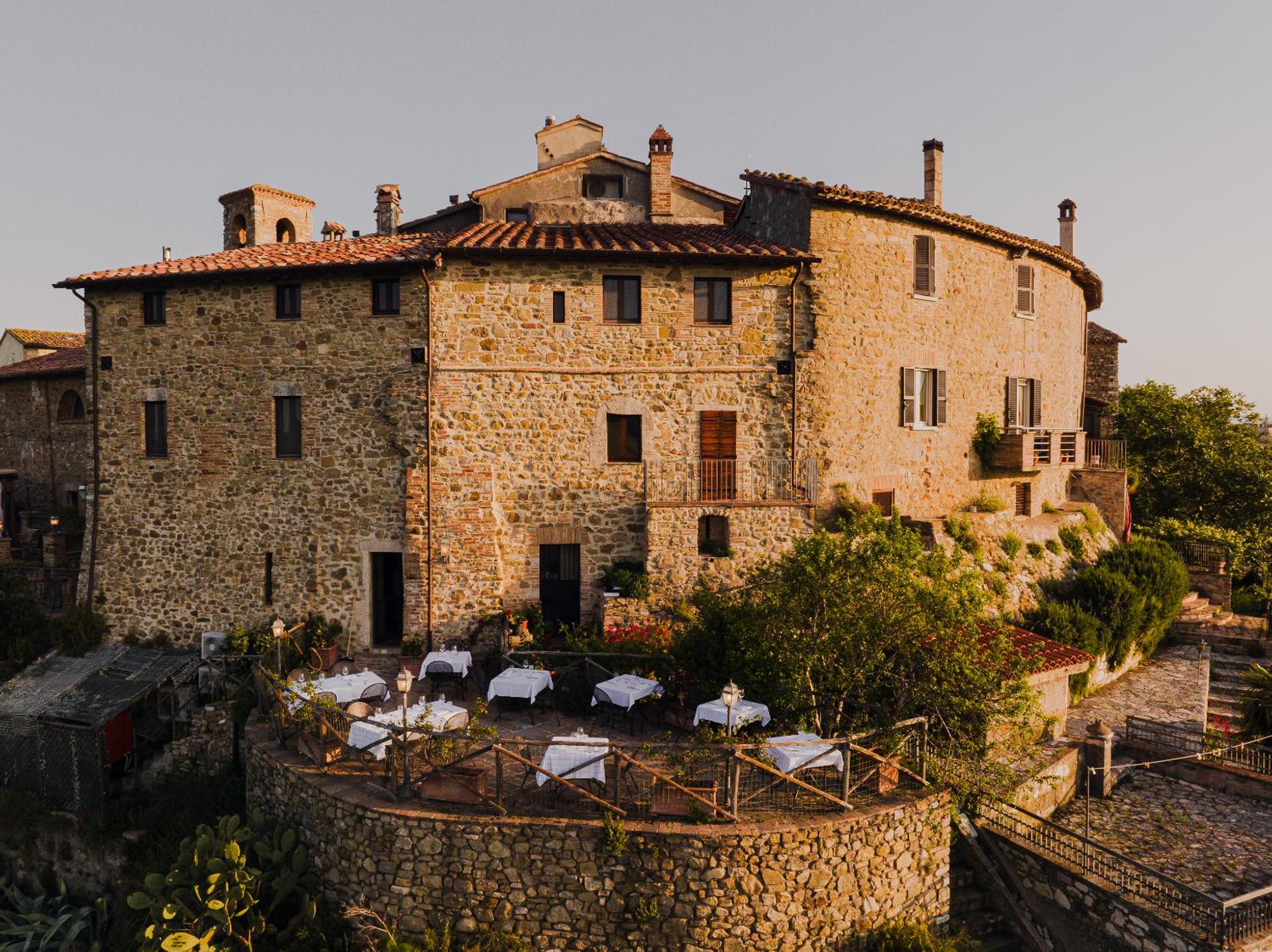 Aethos Hotel Saragano