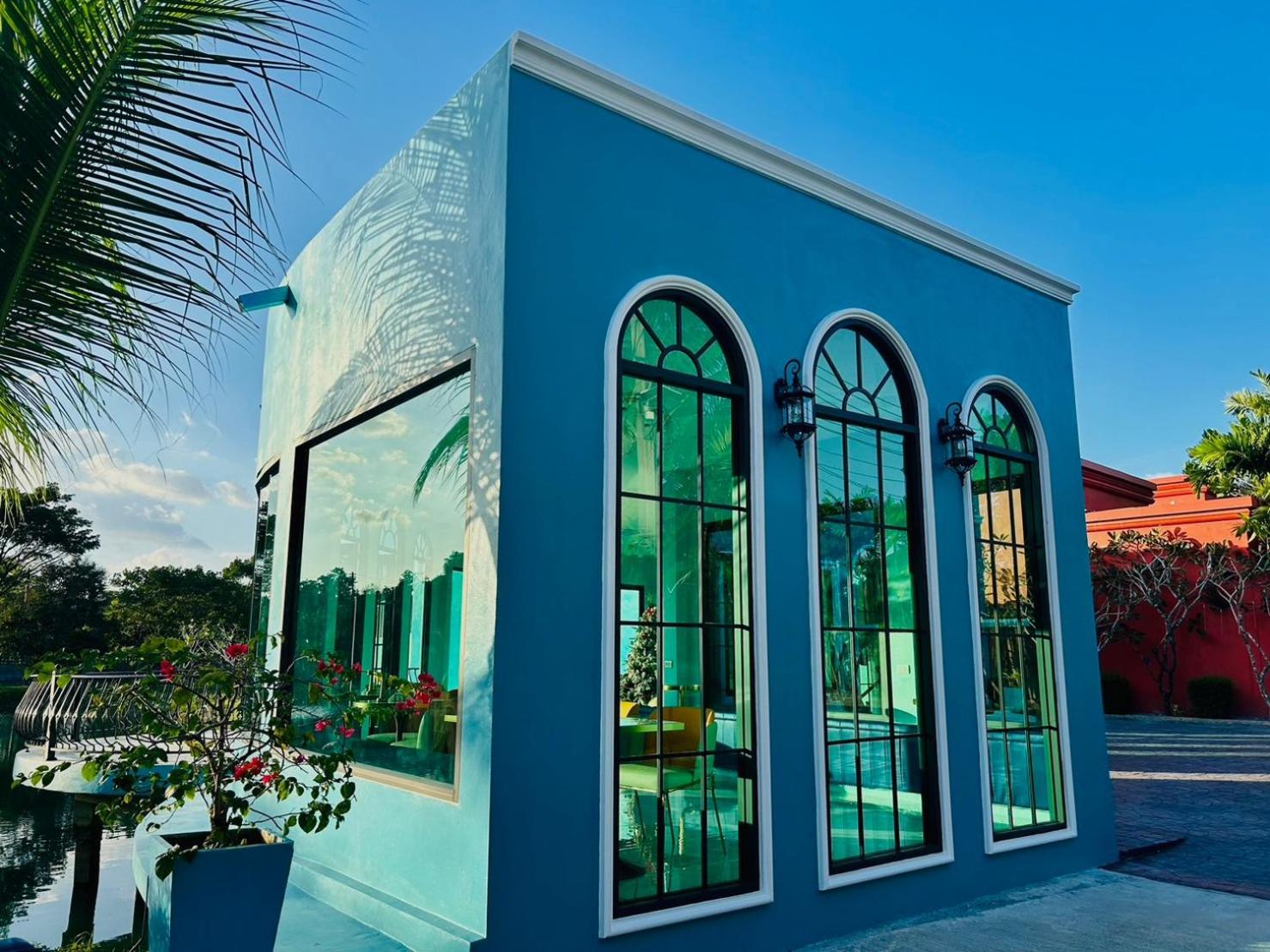 The Kiri Villas Resort