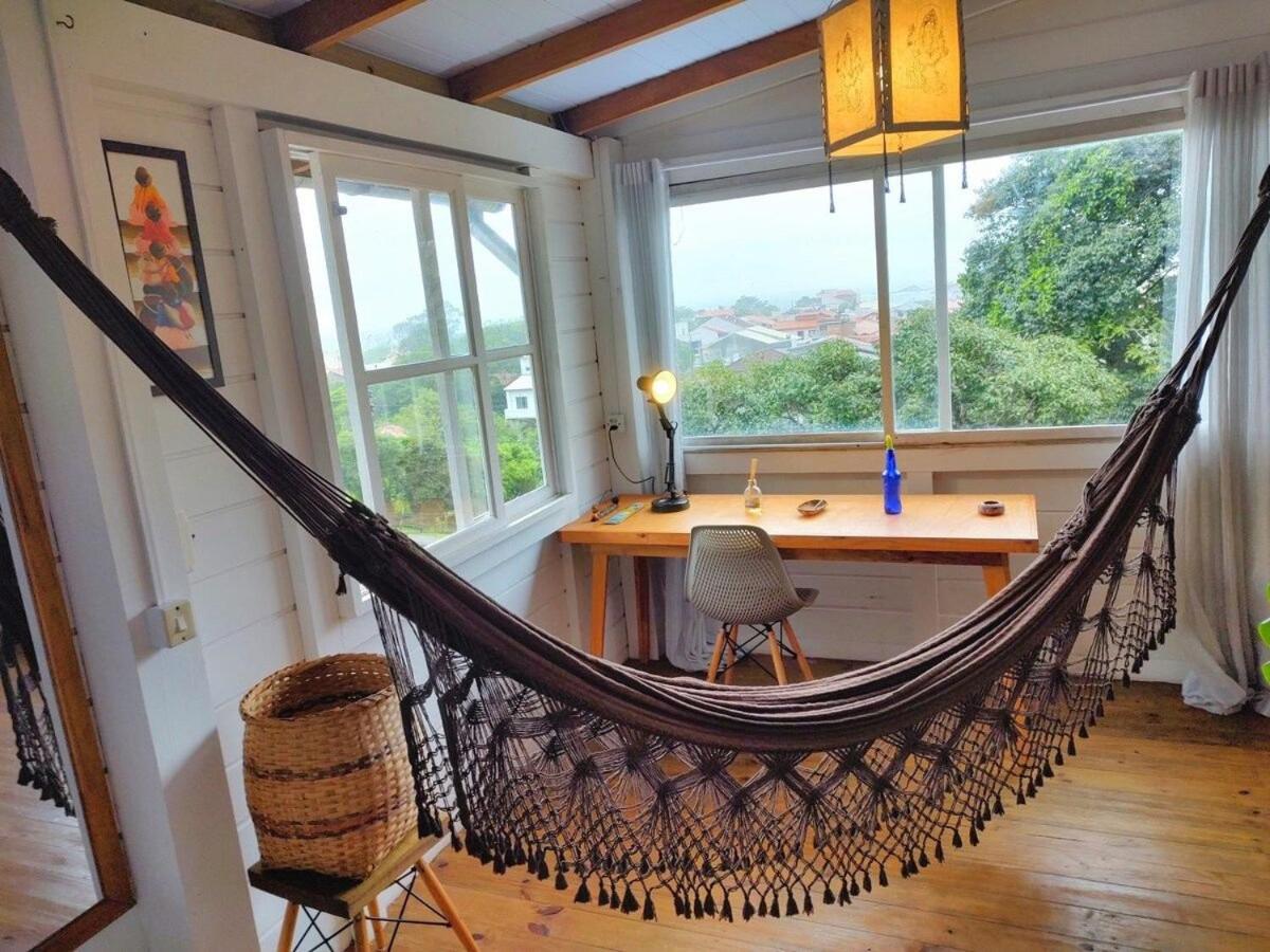 Cabana com vista mar, nascer do sol e lua cheia