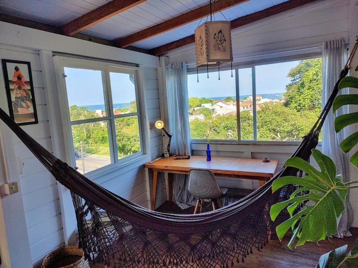 Cabana com vista mar, nascer do sol e lua cheia