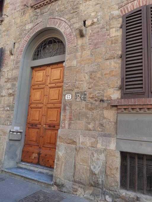 Antiques lover's flat, Florence