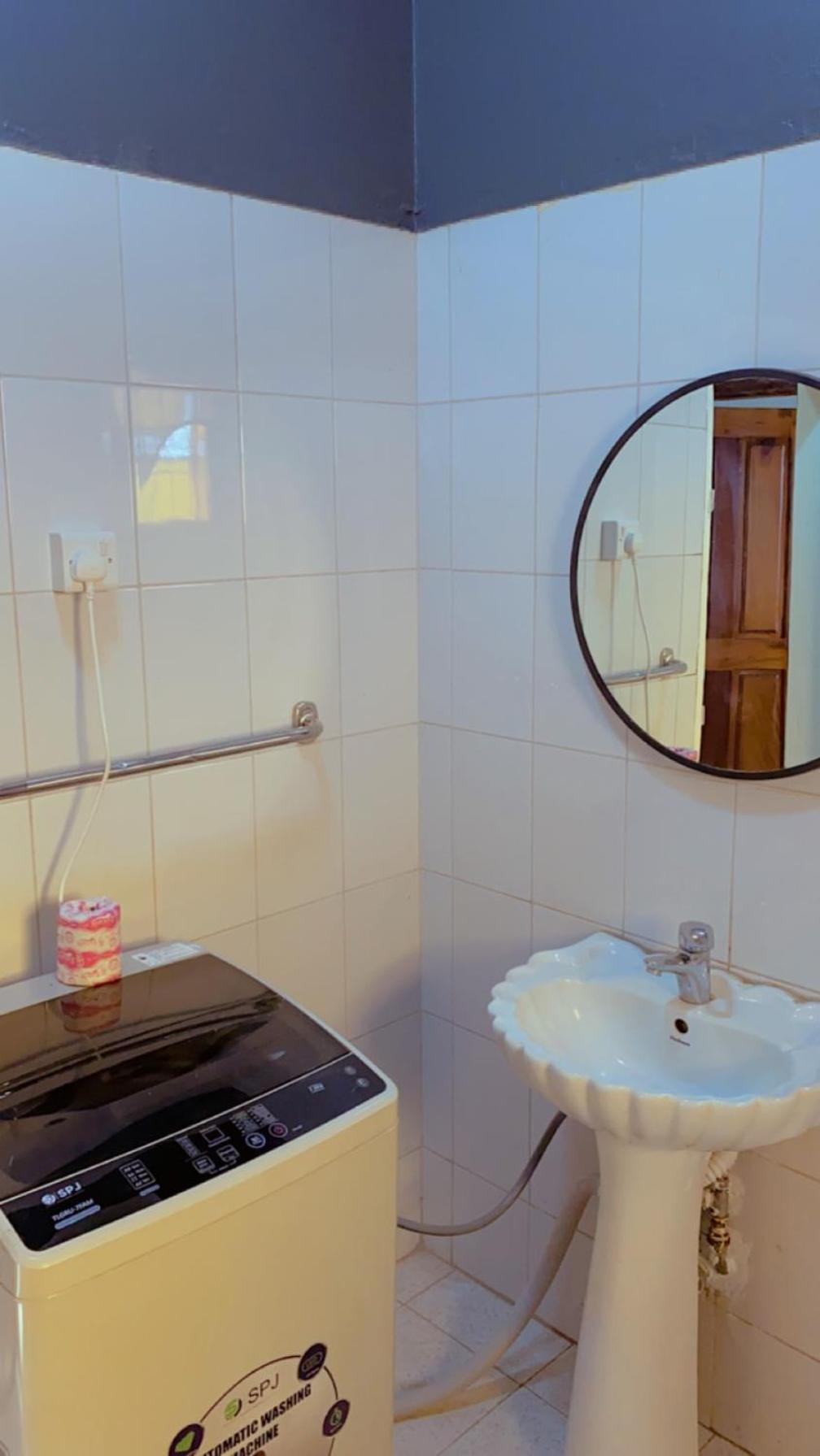 Kamel Furnished Apartments! view 5