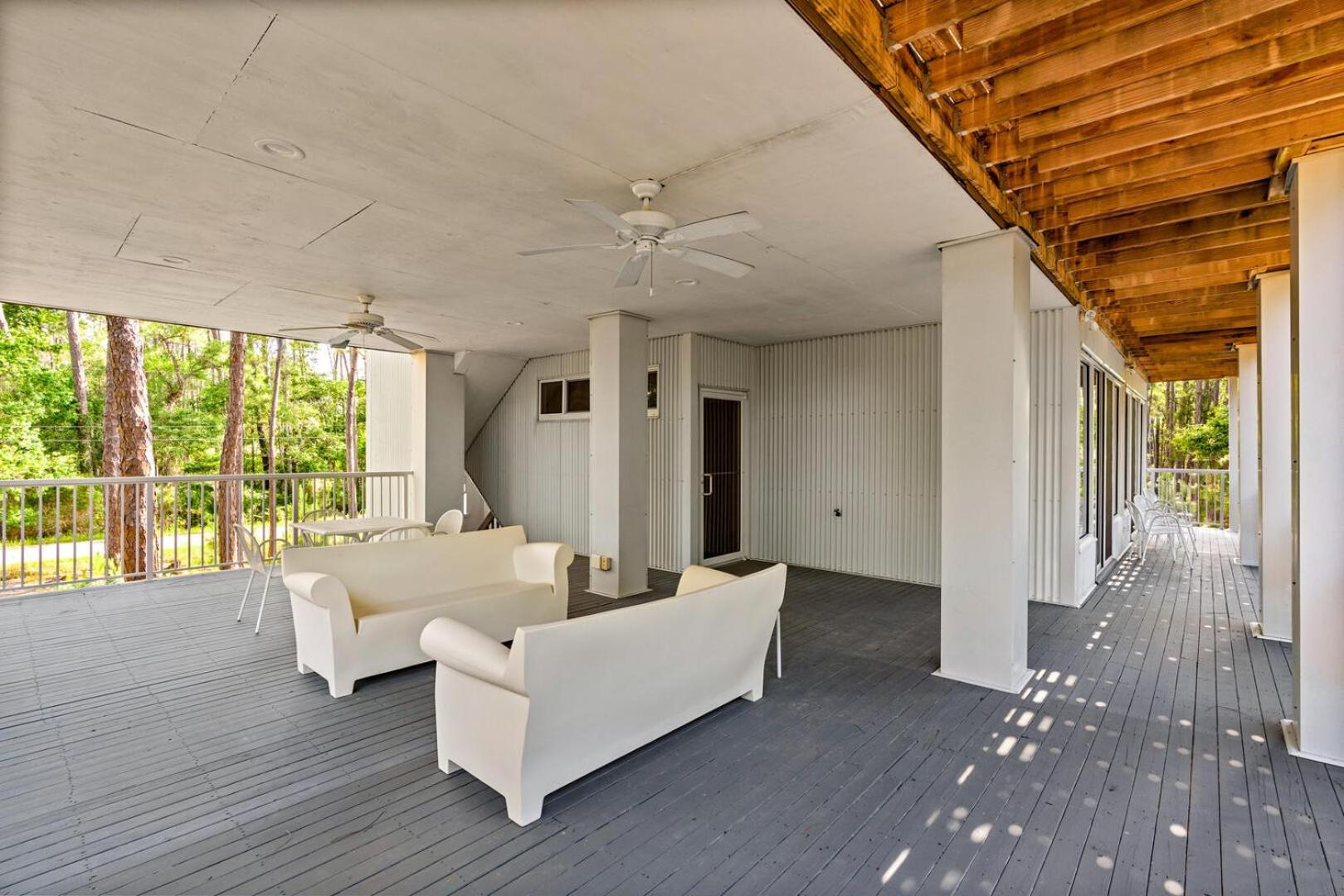 055 Bough House