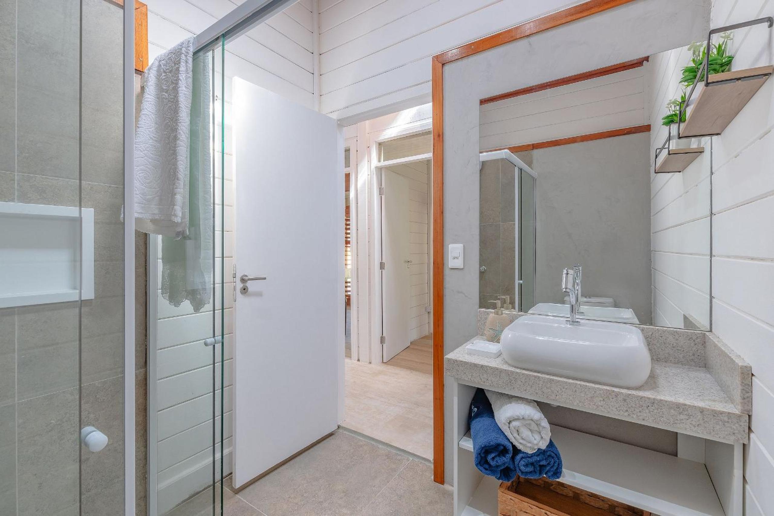 Casa Salt Bangalô em Porto das Dunas por Carpediem