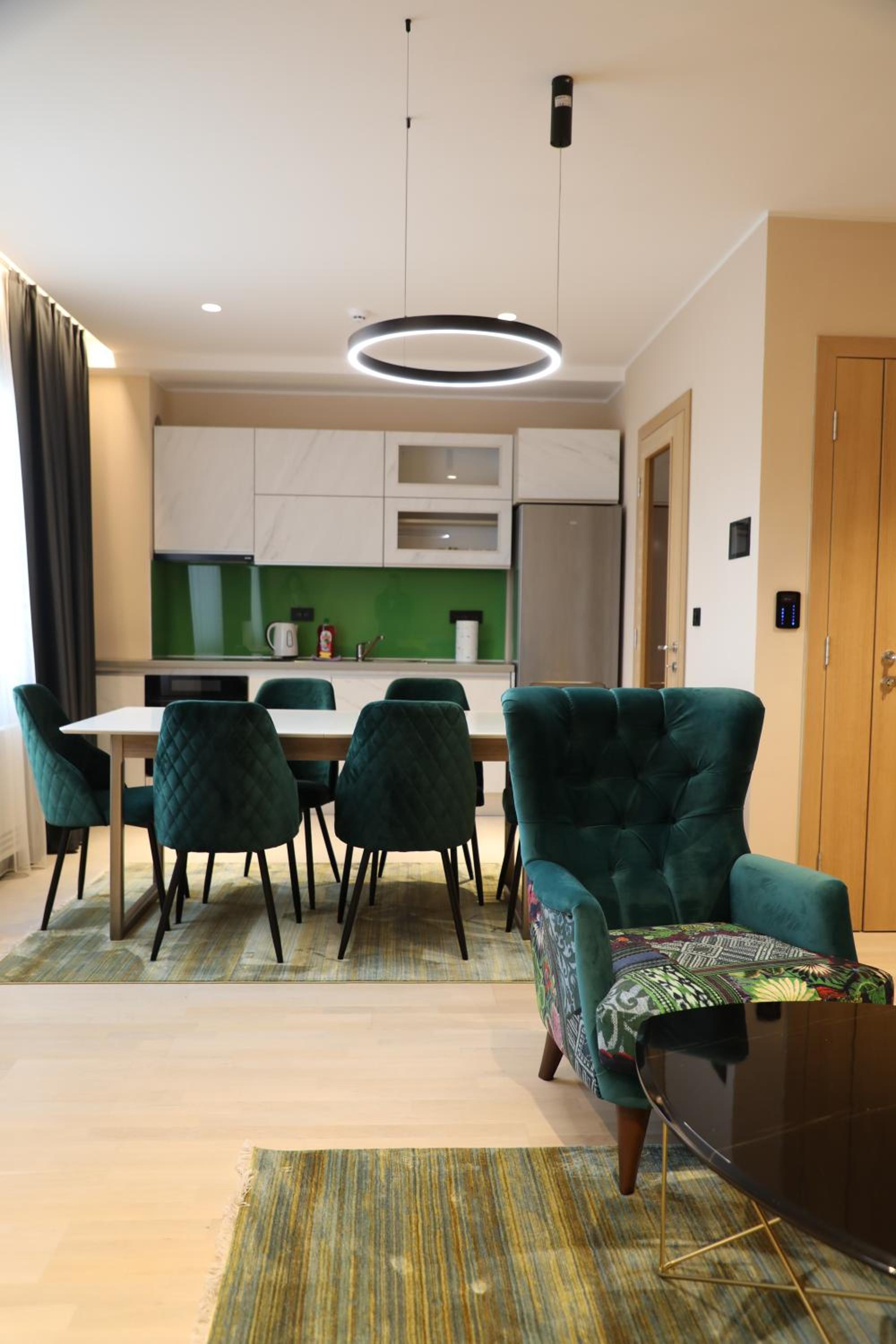 Moaline Apartments, free parking