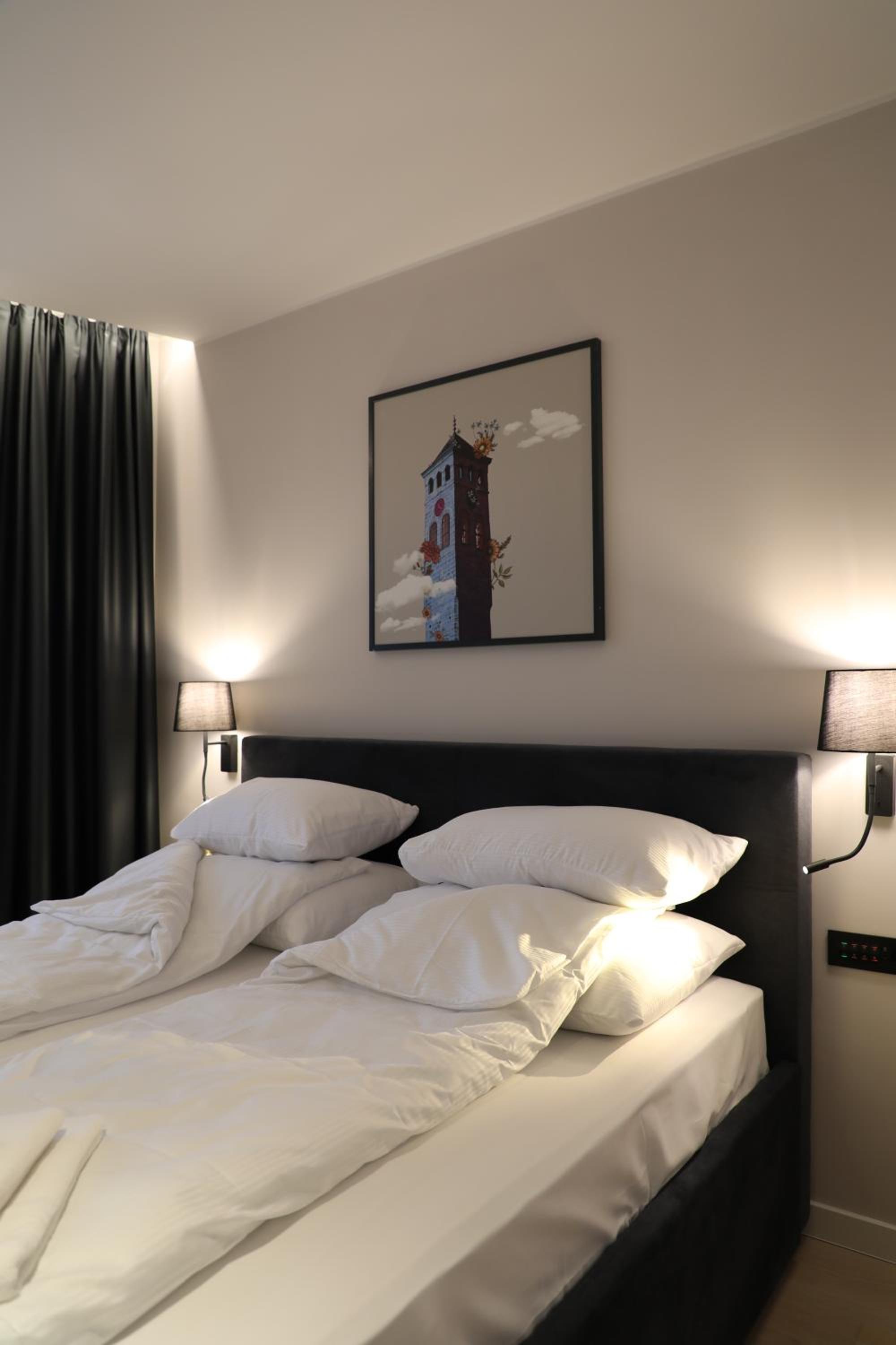 Moaline Apartments, free parking