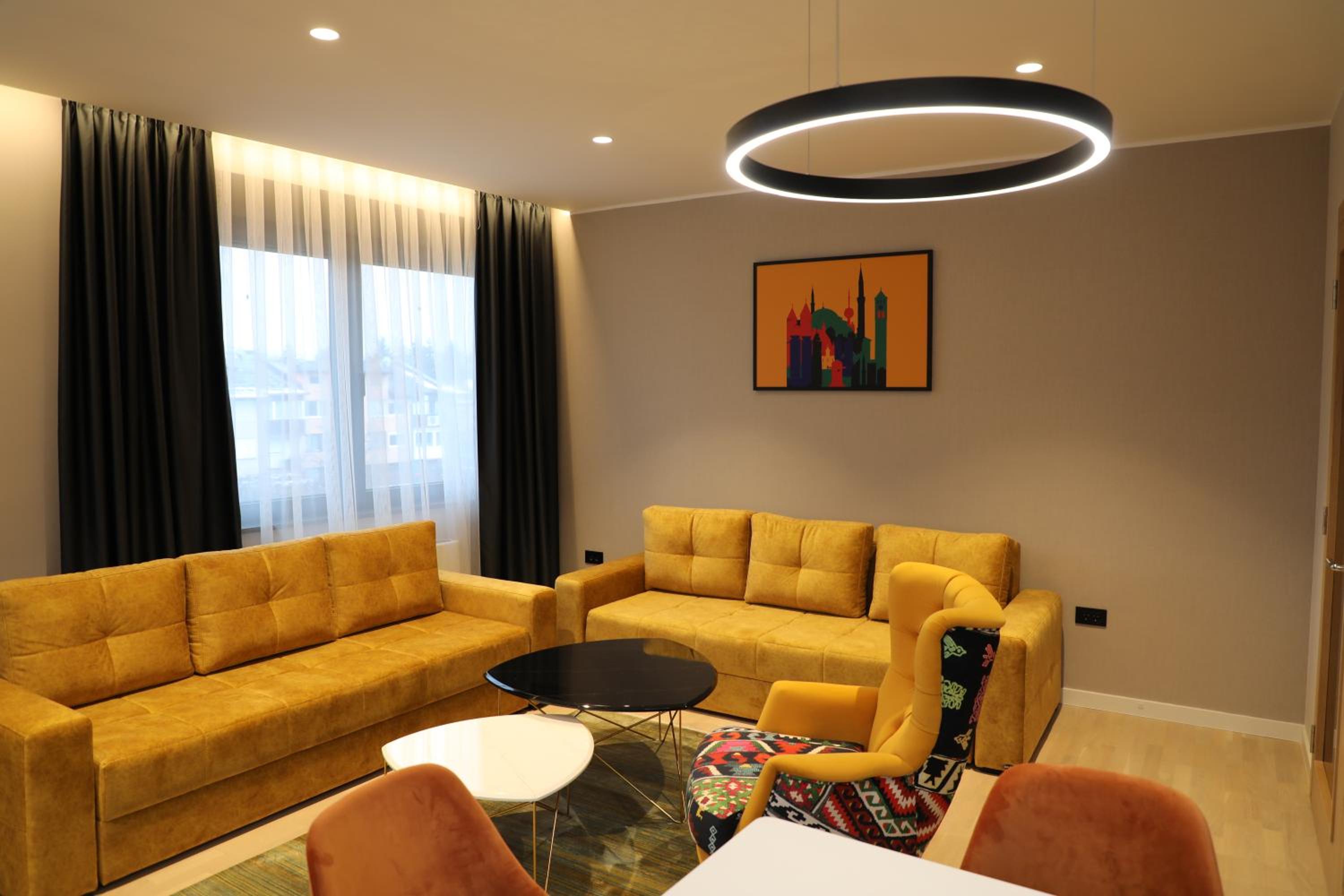 Moaline Apartments, free parking