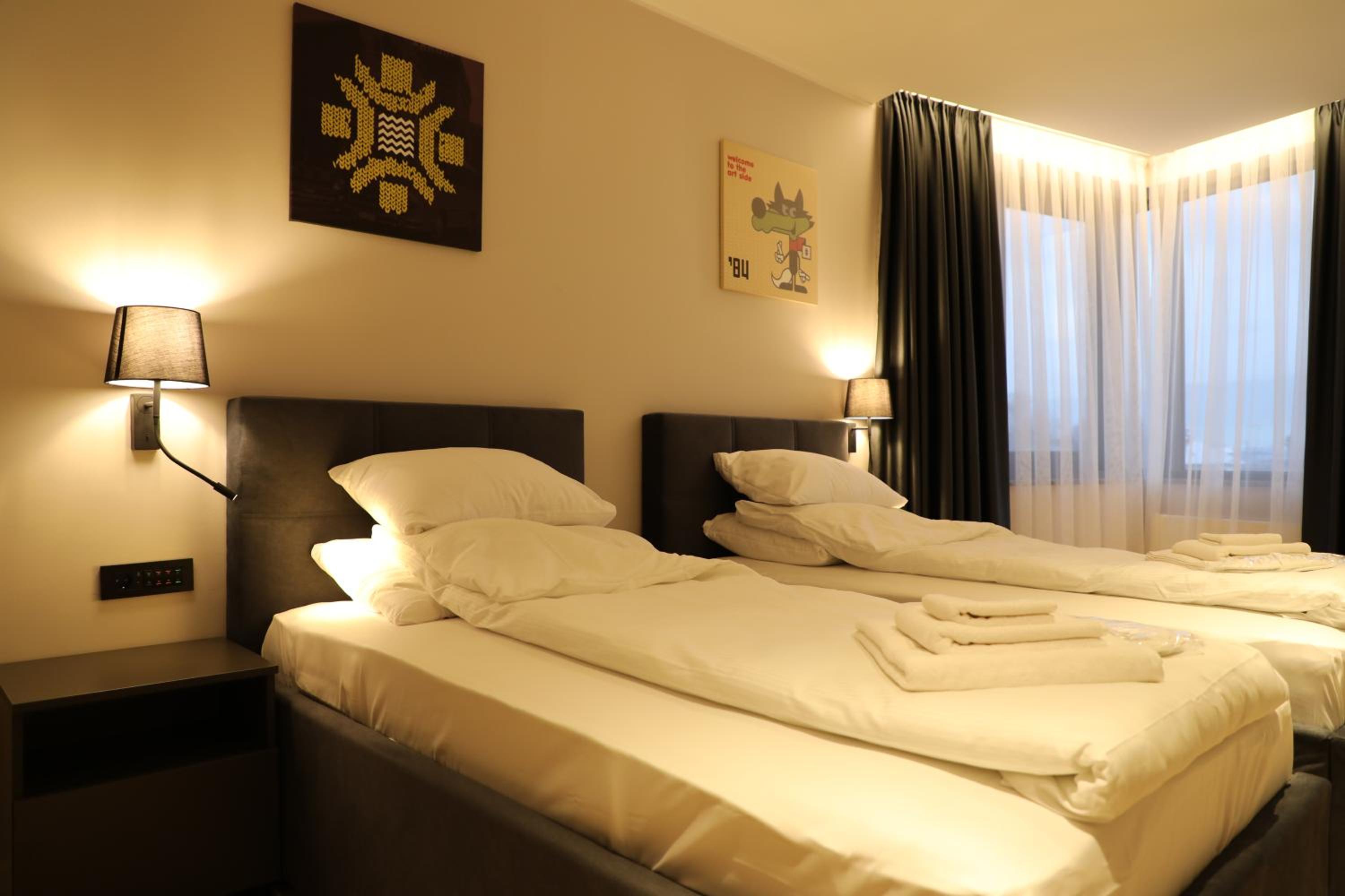 Moaline Apartments, free parking