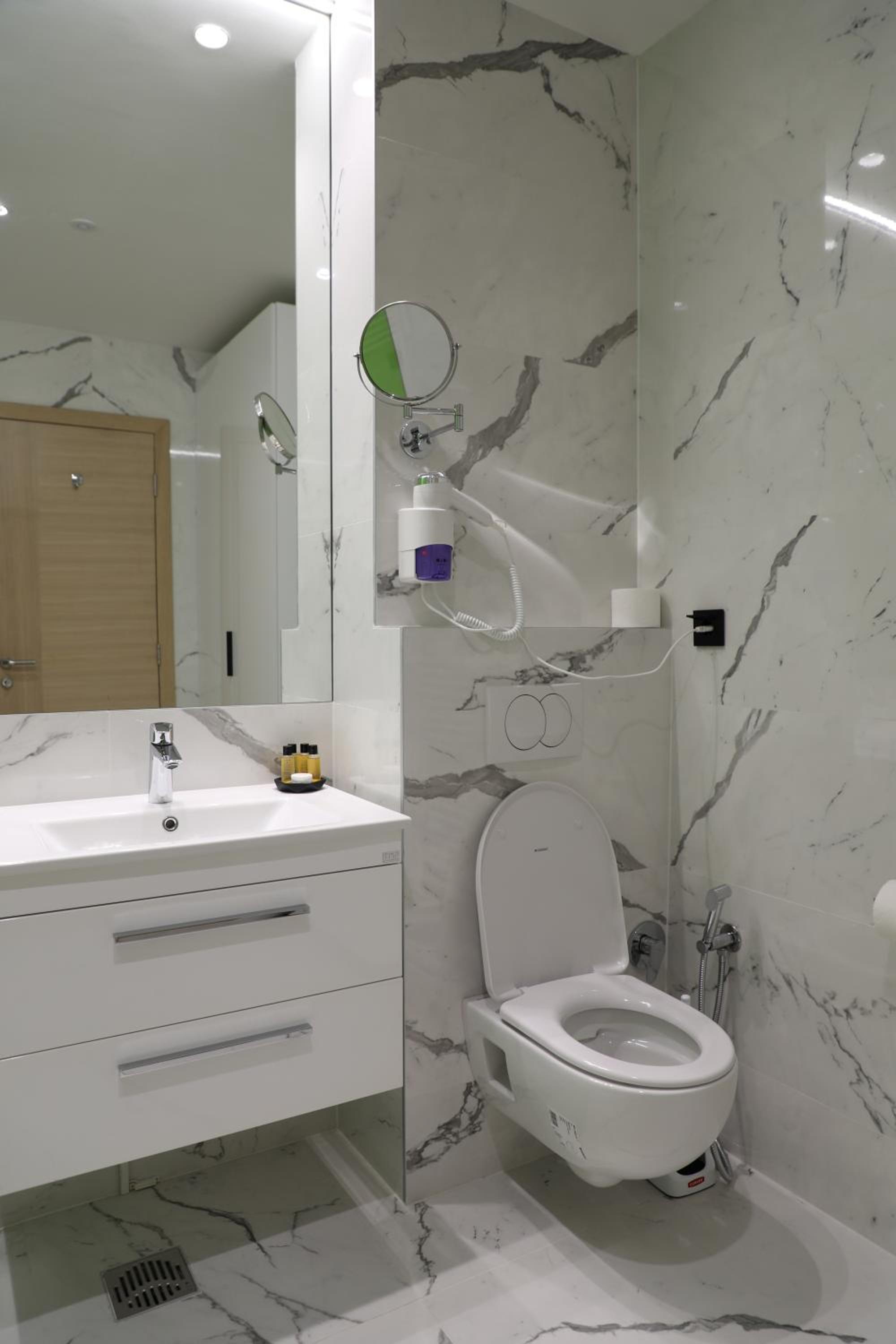 Moaline Apartments, free parking
