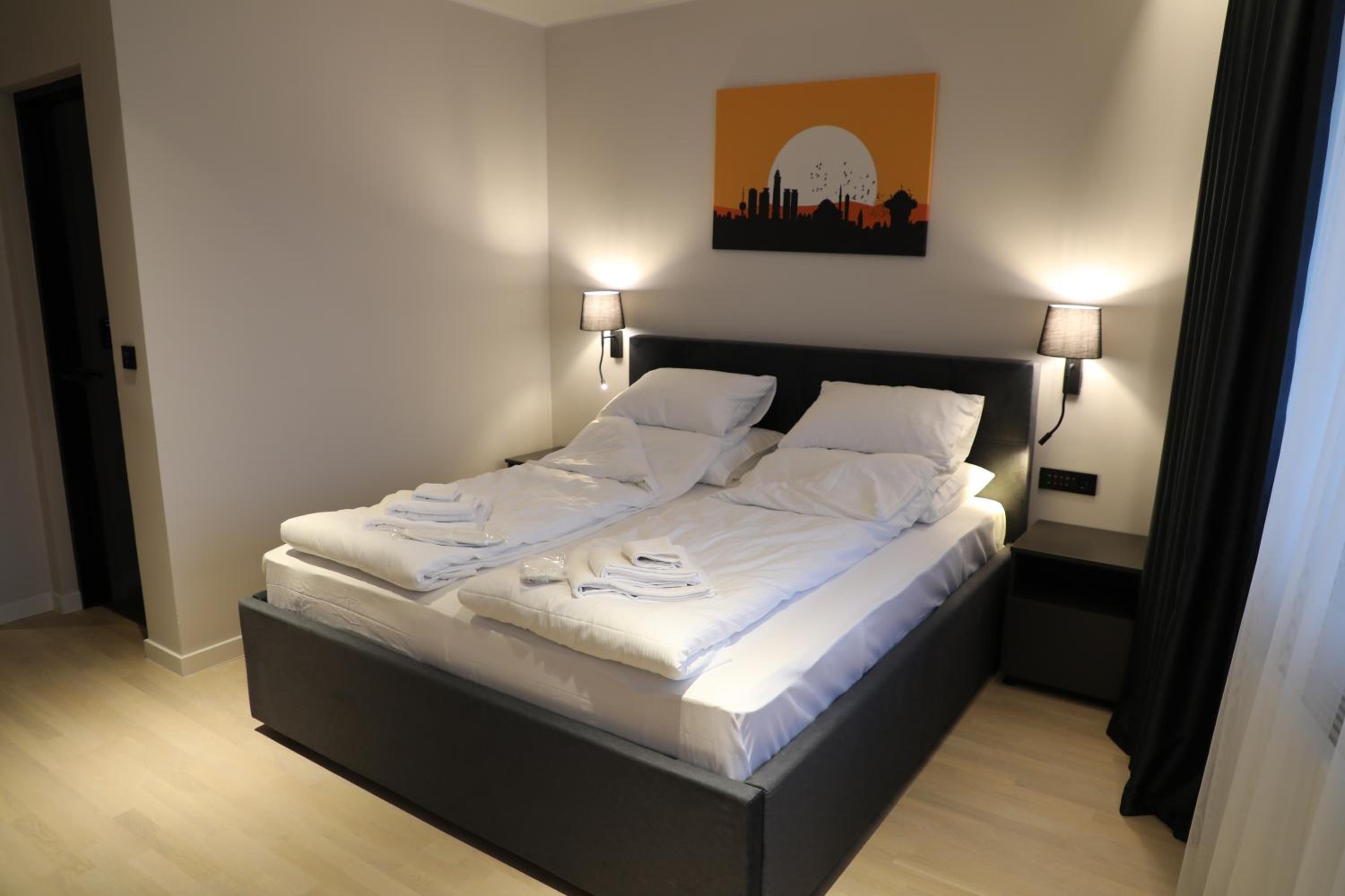 Moaline Apartments, free parking