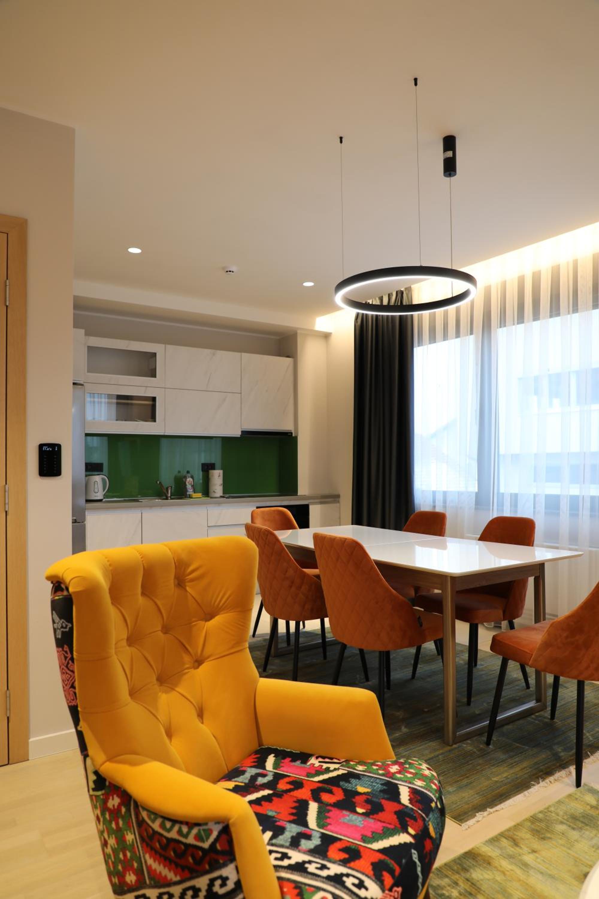 Moaline Apartments, free parking
