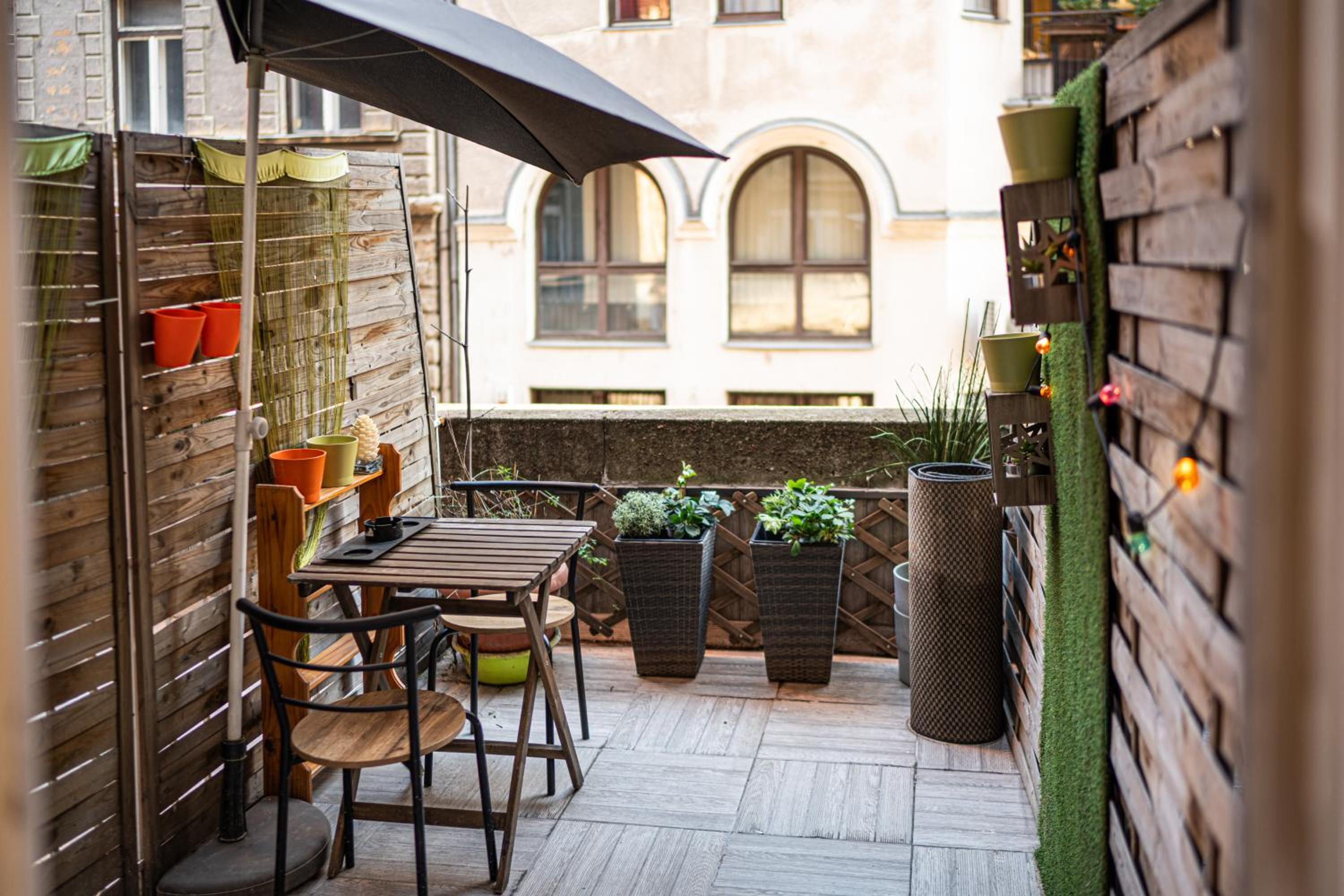 balance & terrace