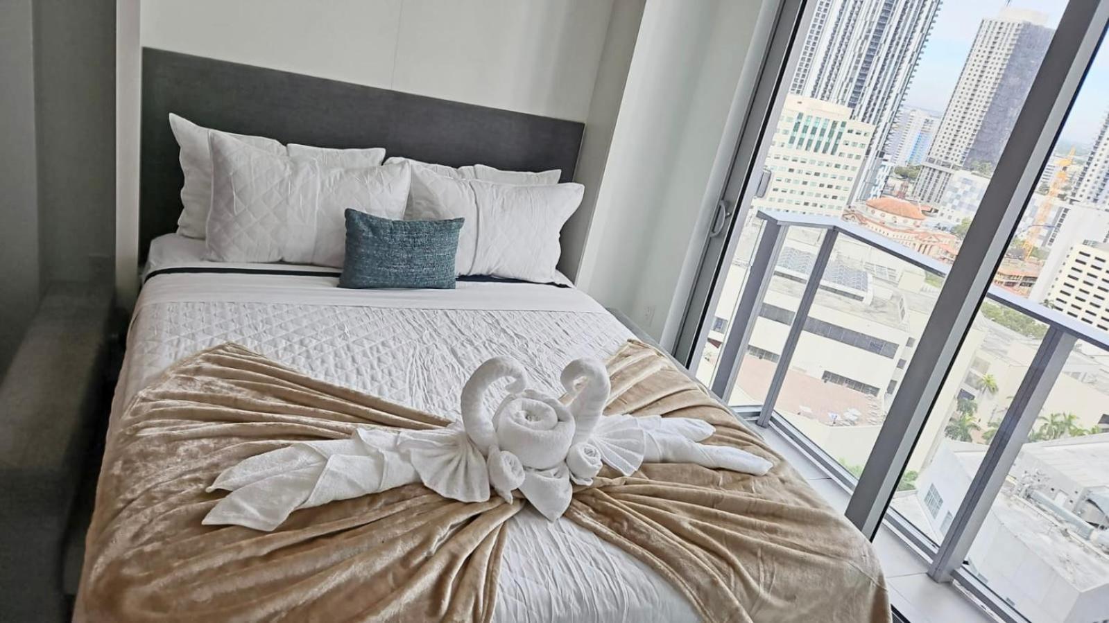 Breathtaking studio in the Heart Miami