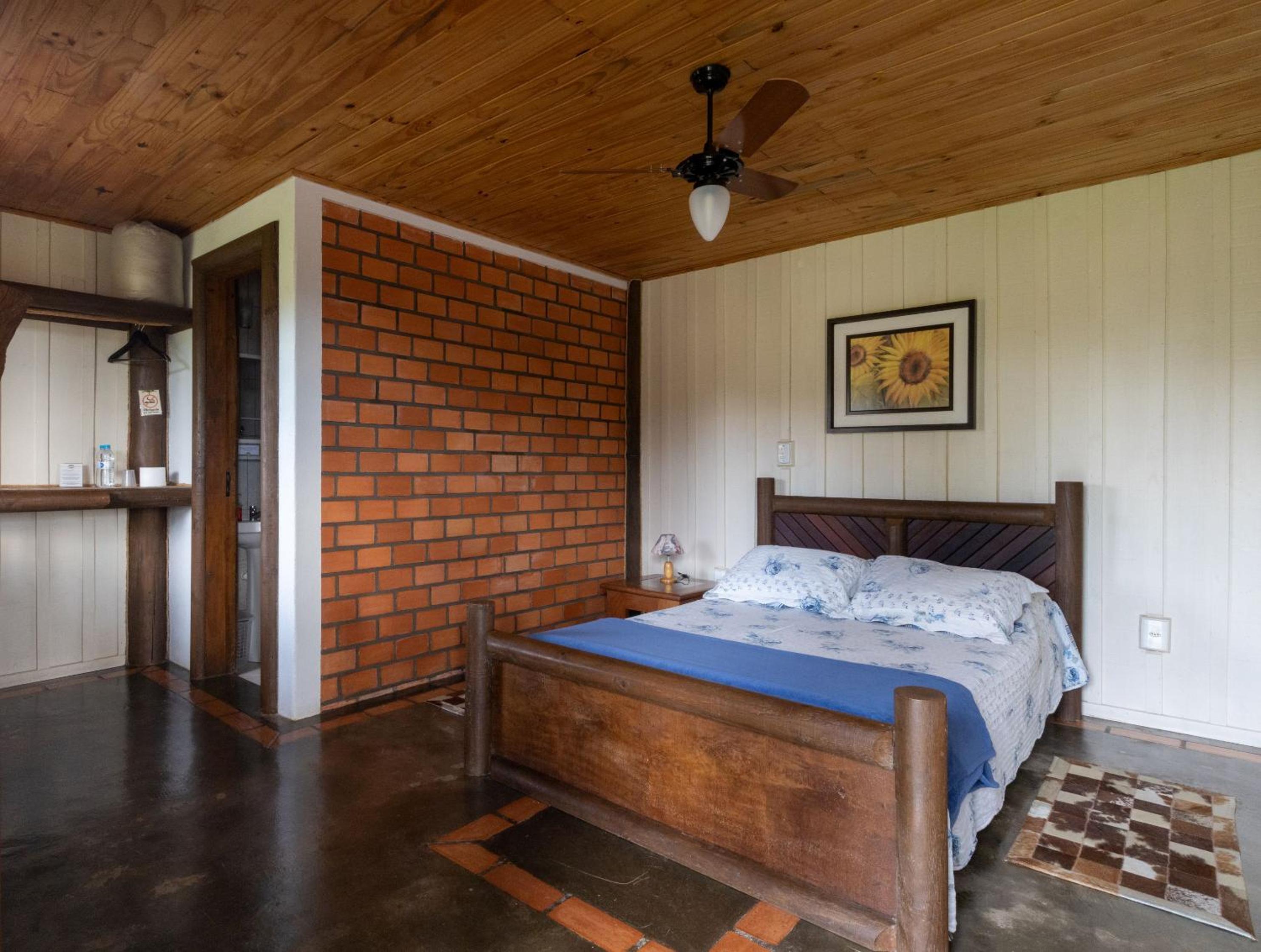 Fazenda com Piscina Termica