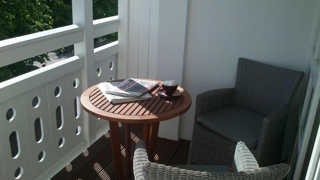 2-Zimmer-Ferienwohnung-in-Sellin-auf-Ruegen-direkt-an-der-Seeparkpromenade