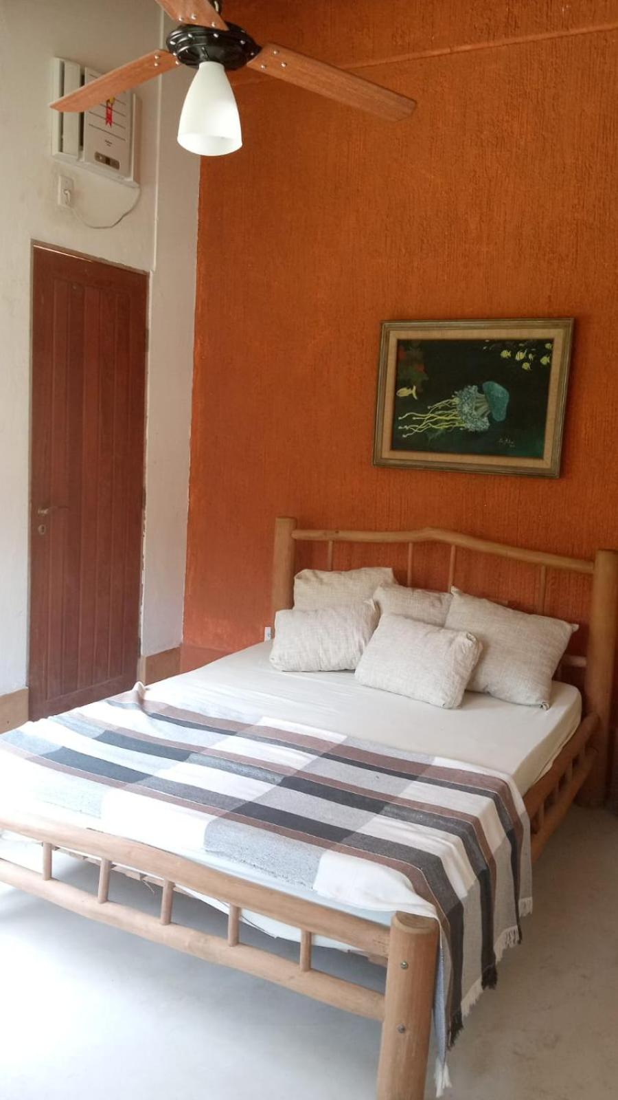 Casa Encantadora e Charmosa a 1 quadra da praia