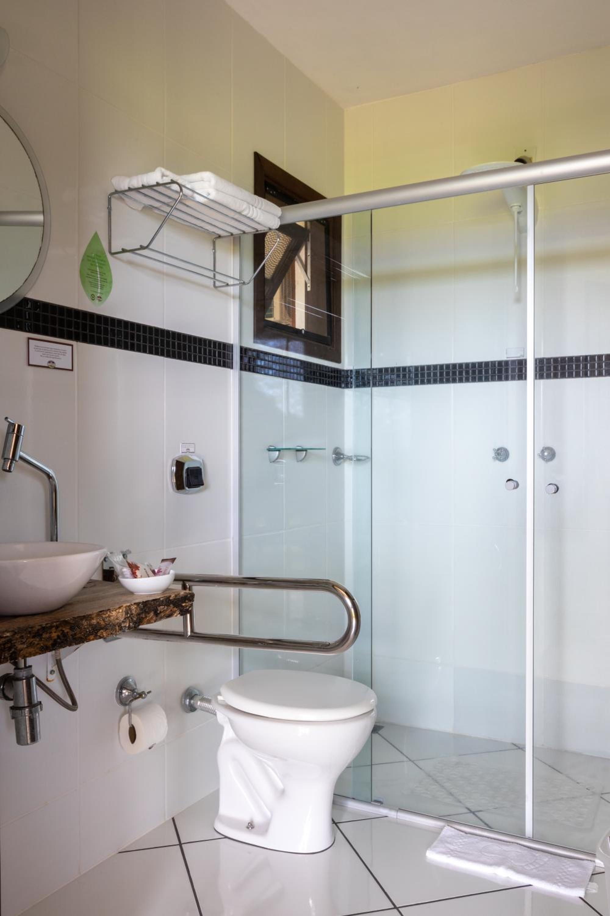 Fazenda com Piscina Termica