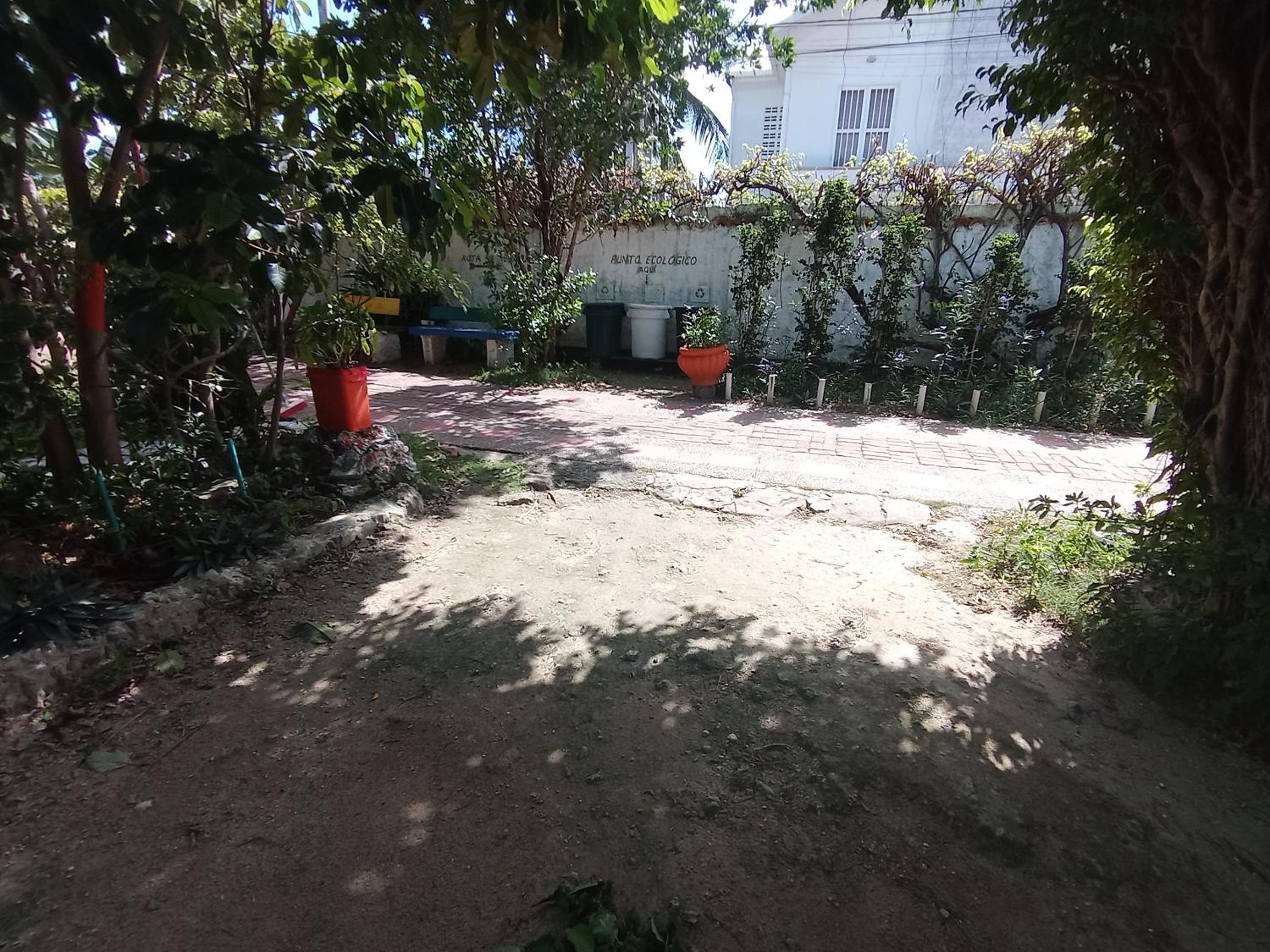 Photo 32