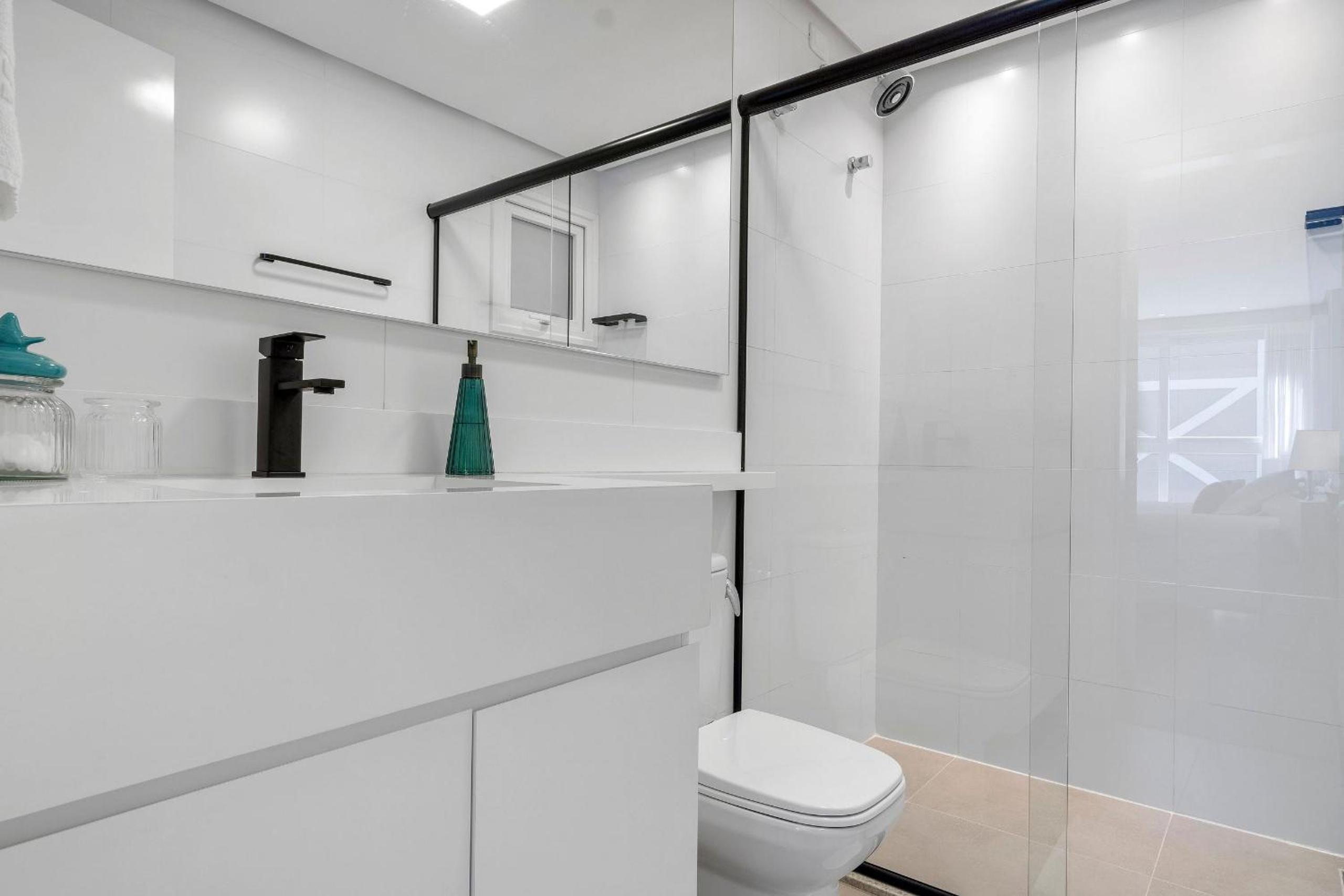 Residencial Vihara 2 dorm Centro by Achei