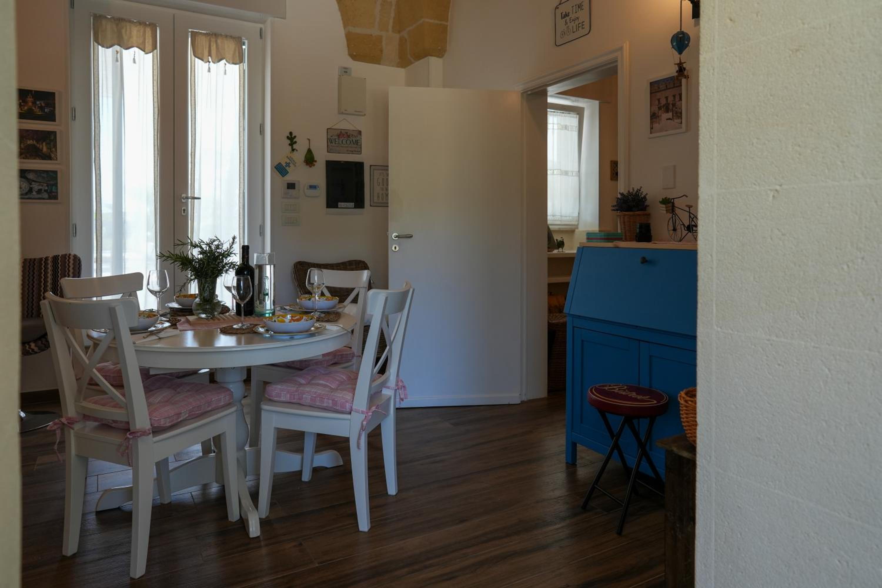 Casina Anna Maria view 3