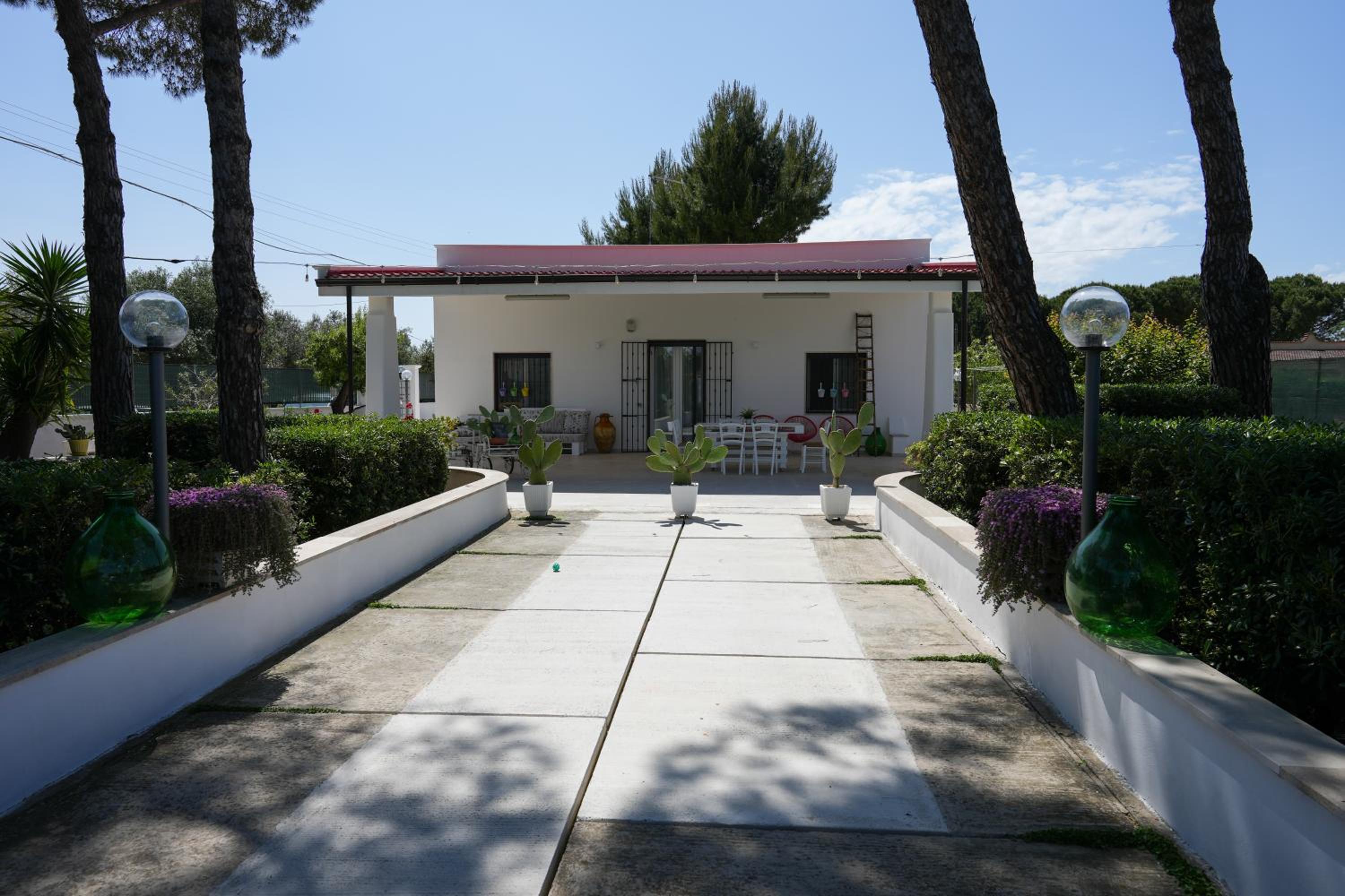 Casina Anna Maria view 2