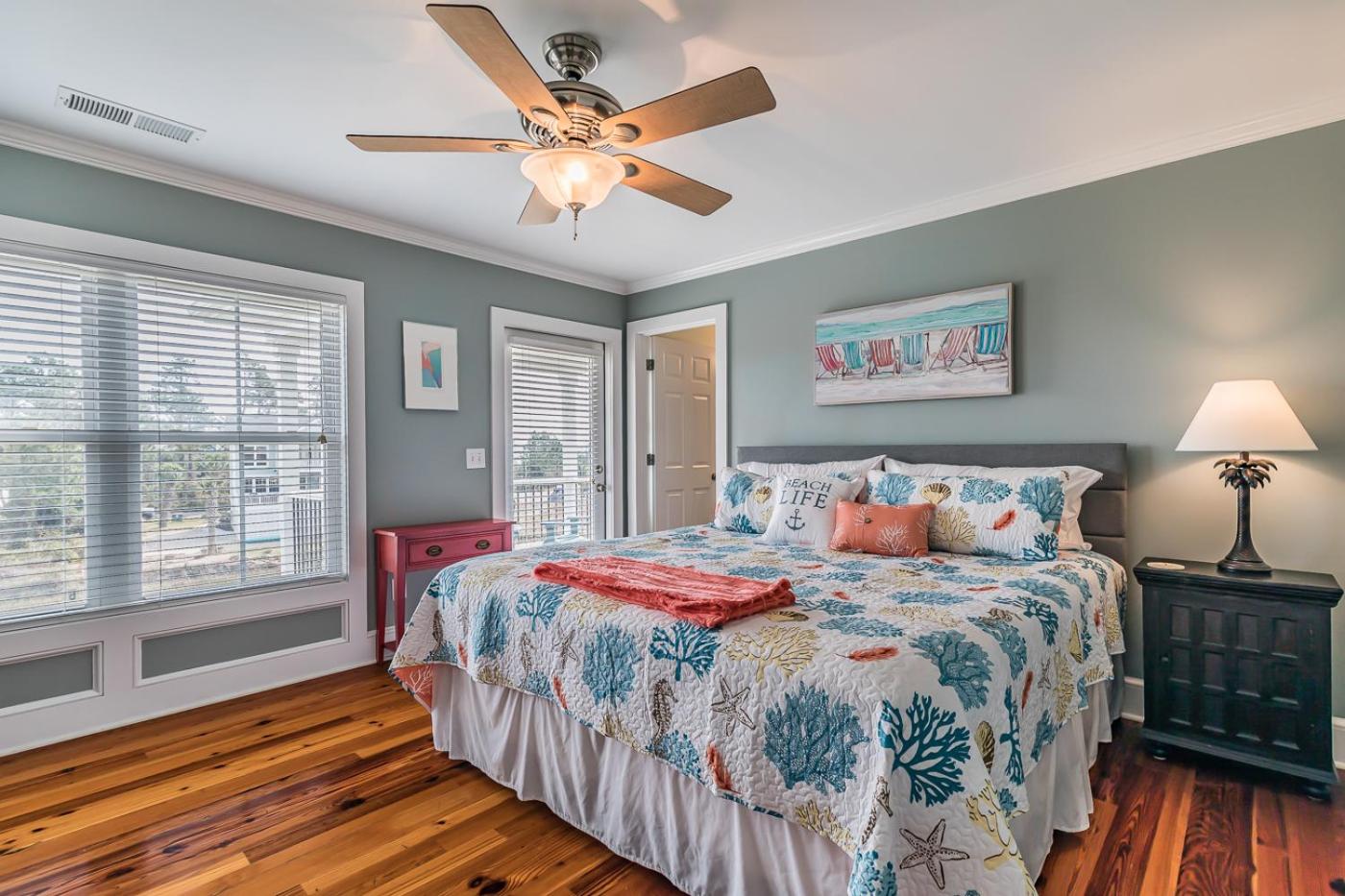 Immaculate Low Country Oasis on Harbor Island view 3