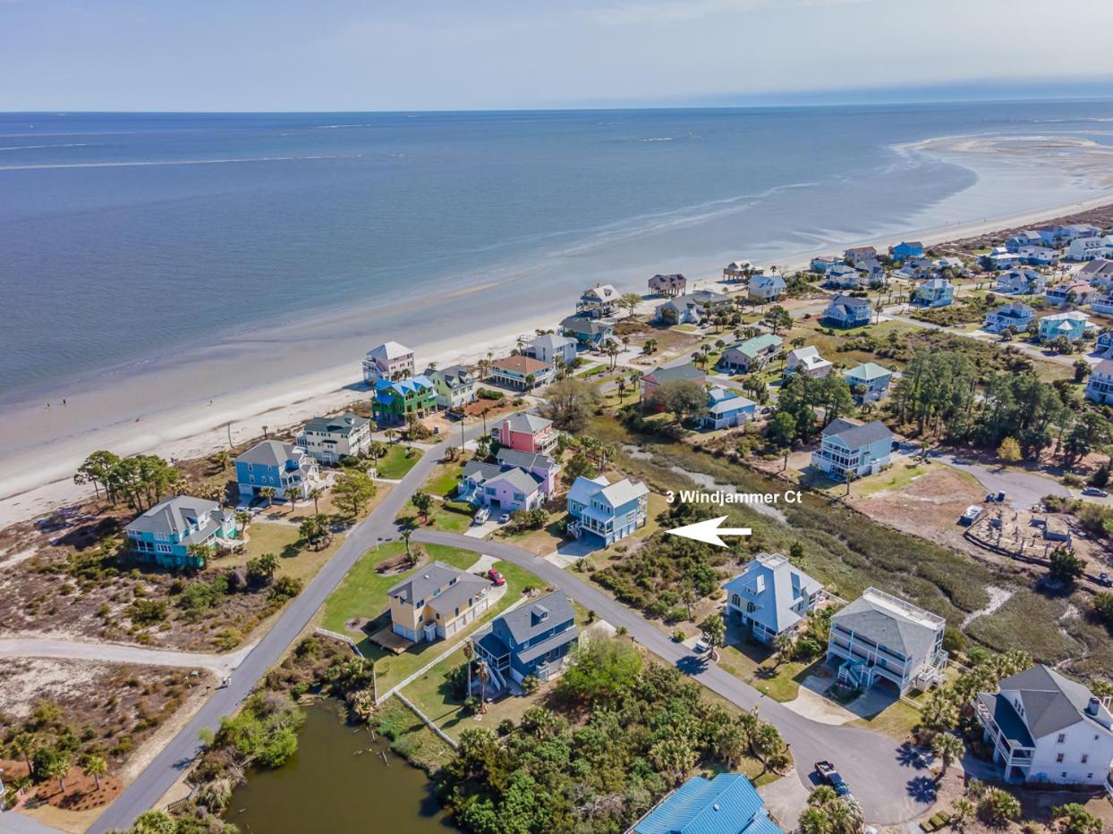 Immaculate Low Country Oasis on Harbor Island view 4