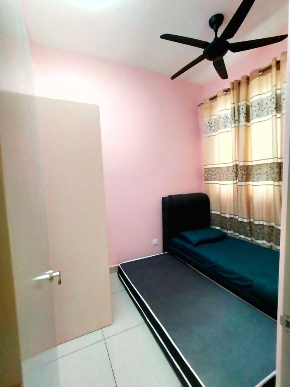 Yaya Suites Homestay Palmyra Residence Bangi photo 8