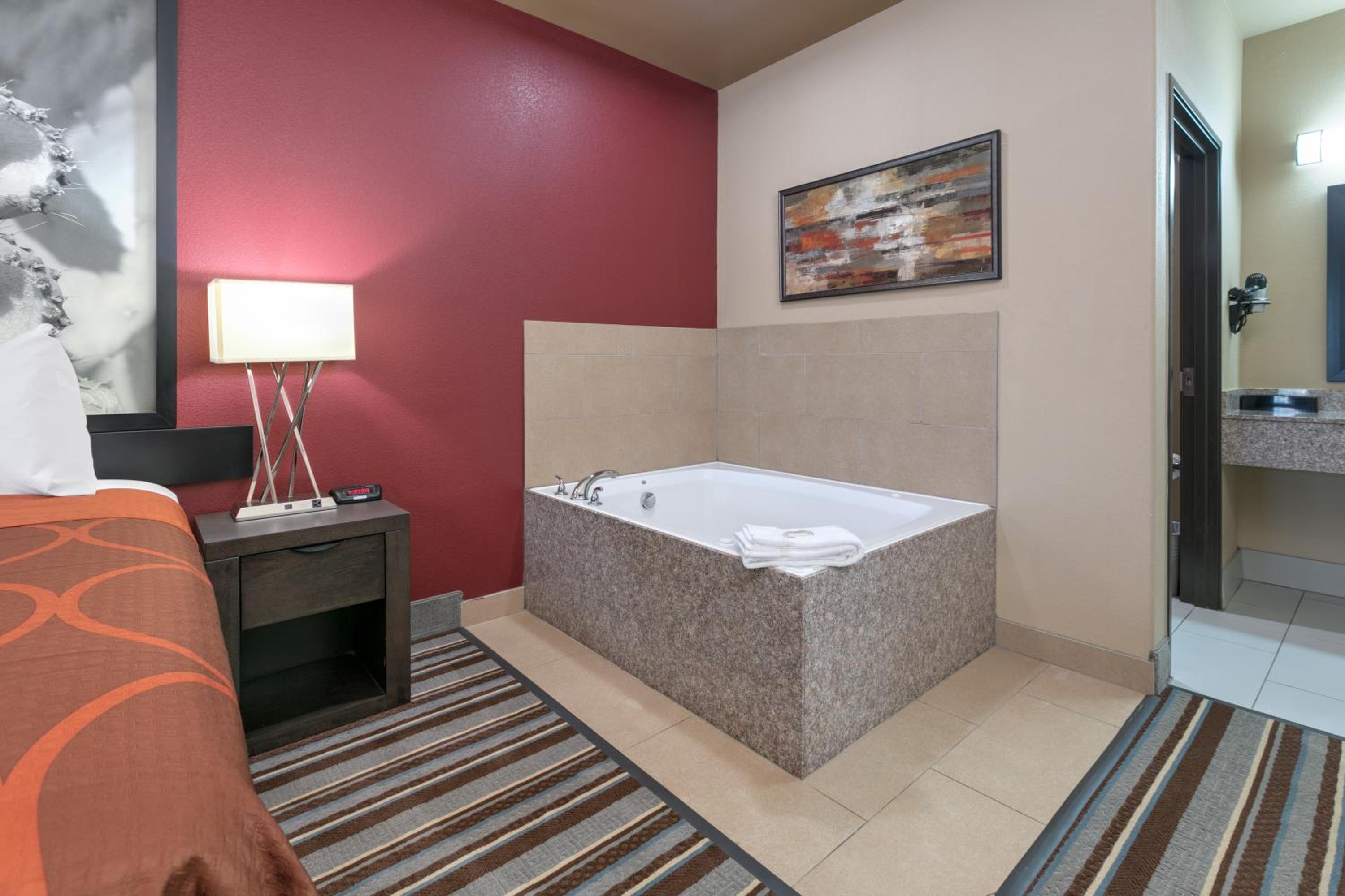 Super 8 by Wyndham Karnes City