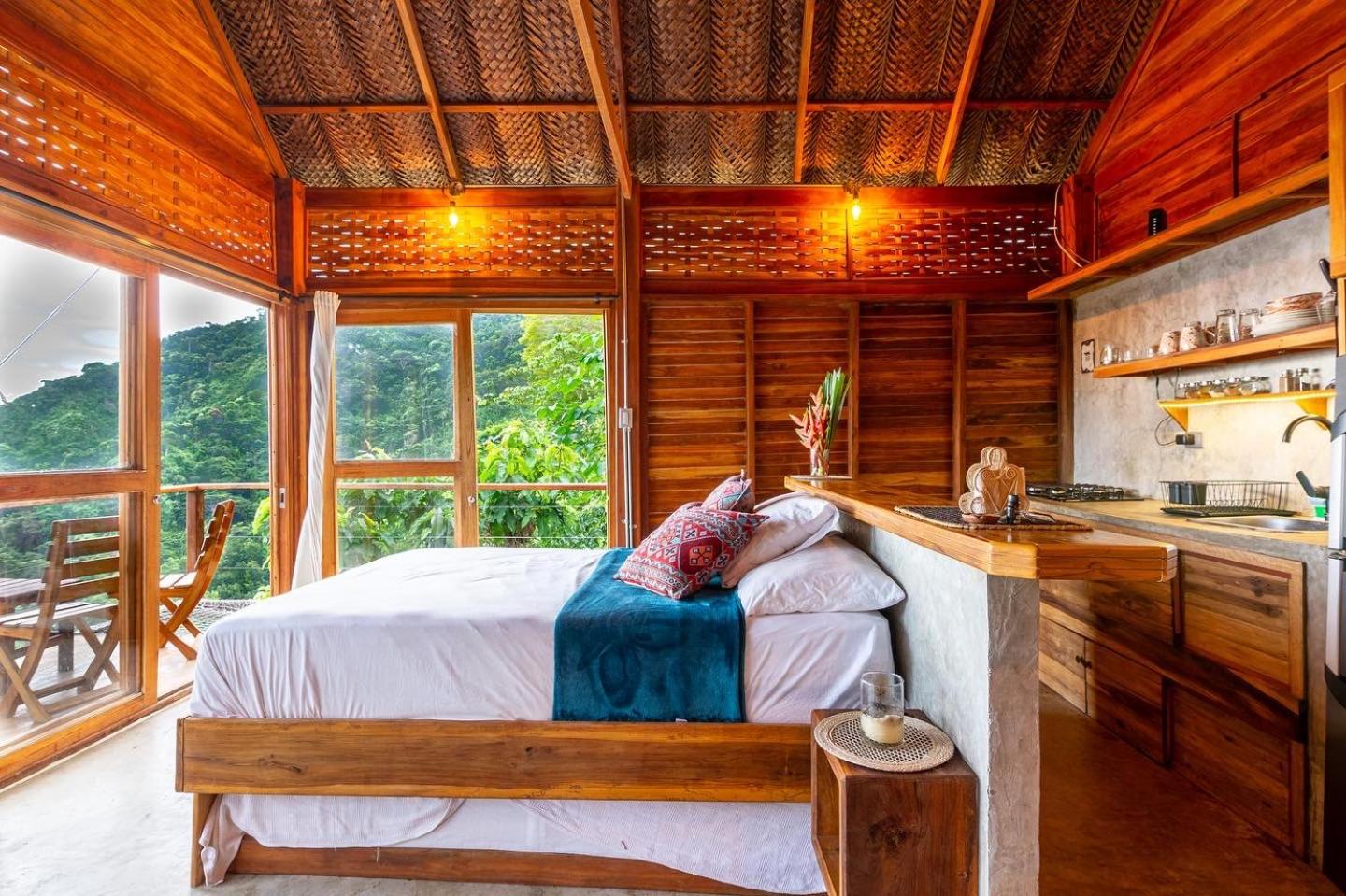 Paraiso Ahimsa