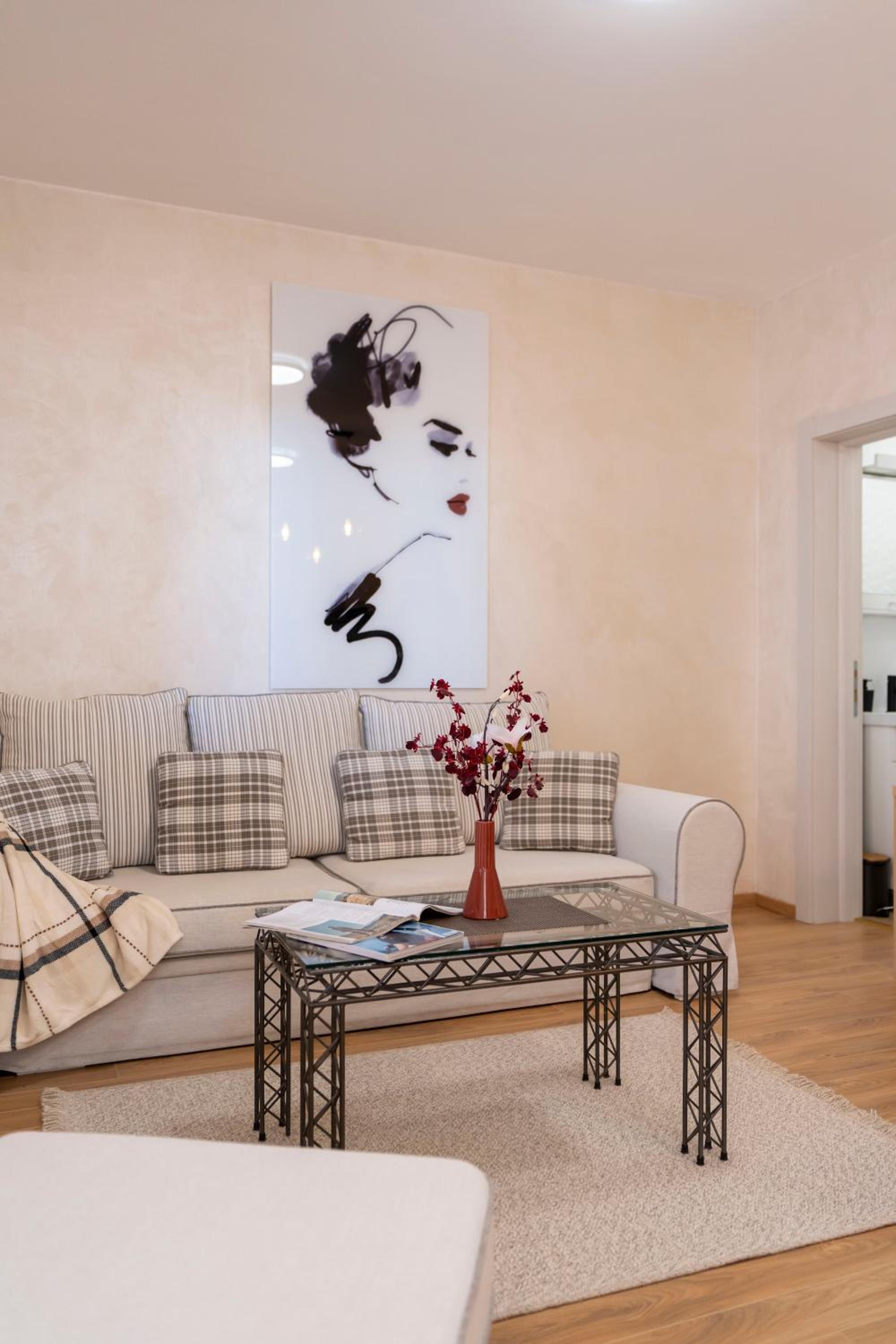 1-bedroom apartment near airport