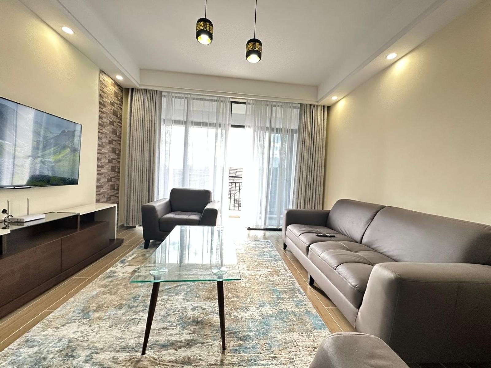 Lux Suites Siaya Park Apartments photo 4
