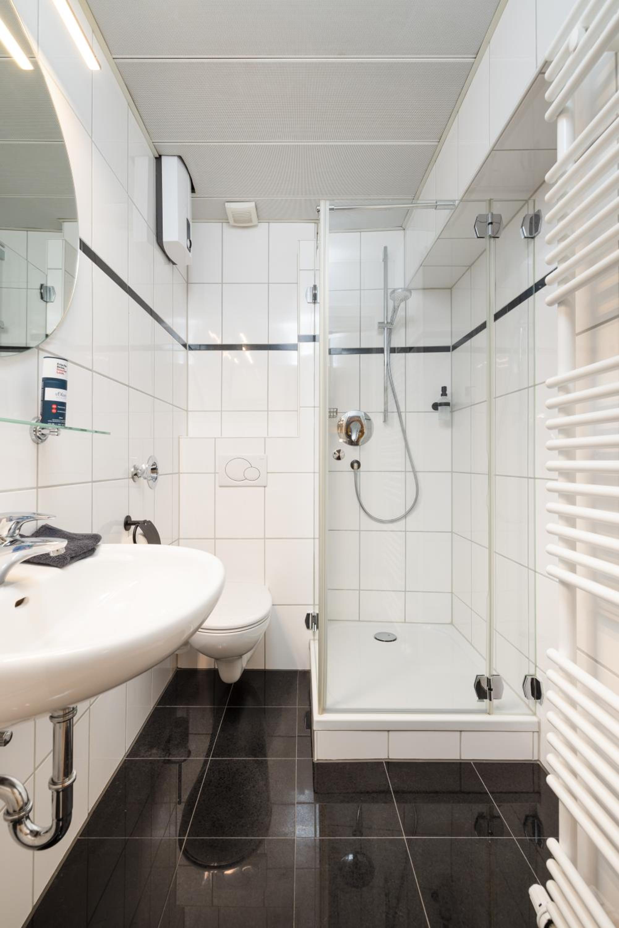 Augsburg Vacations - Primero City-Loftdomizil Innenstadt 84qm Netflix - Property Image 14