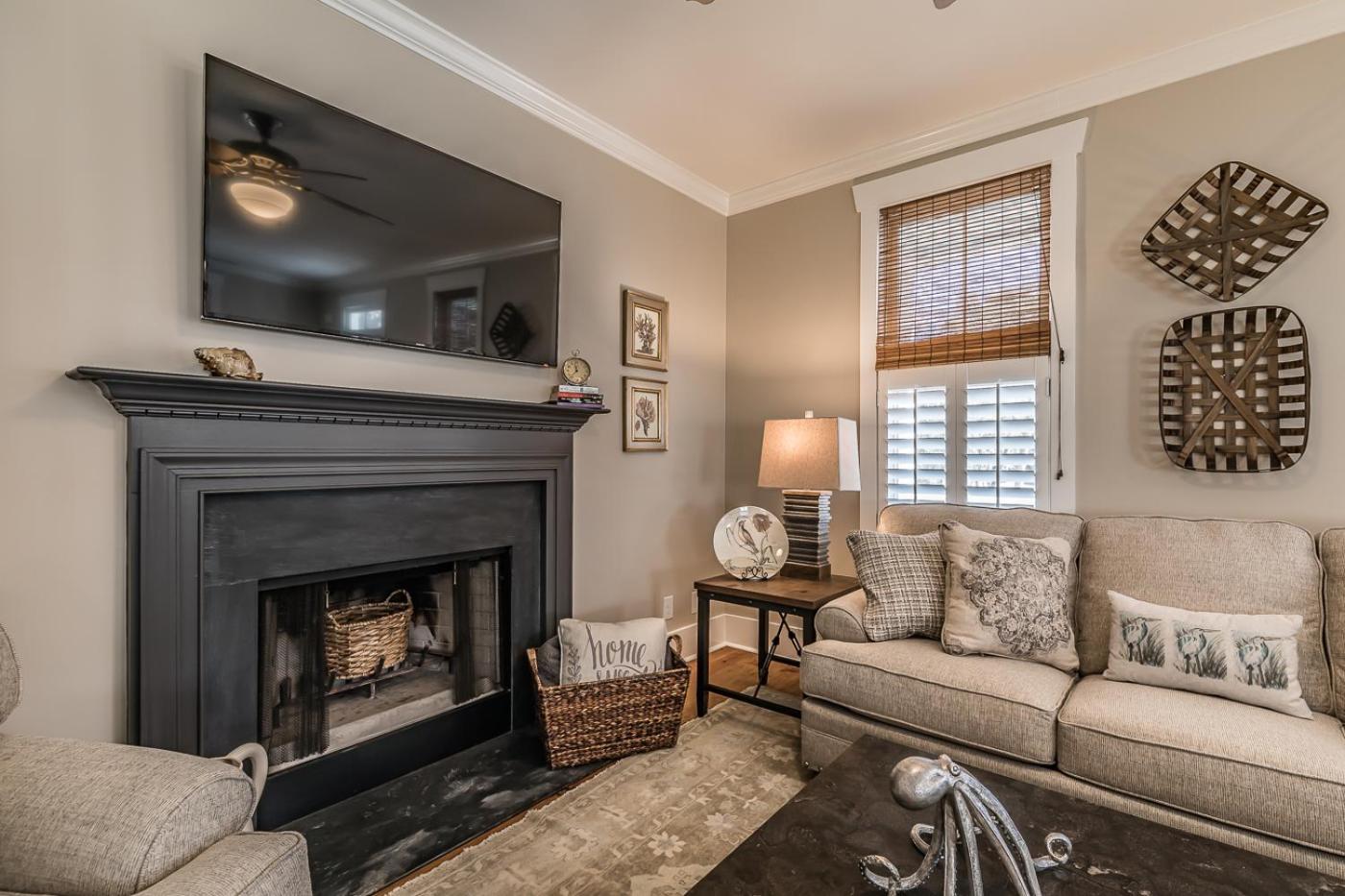 New Listing - Centrally located Beaufort home