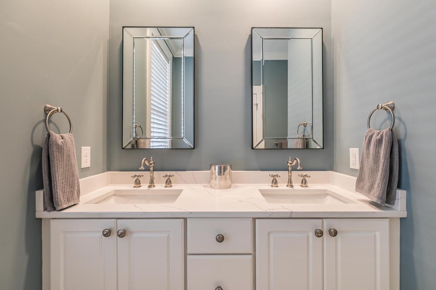 New Listing - Centrally located Beaufort home